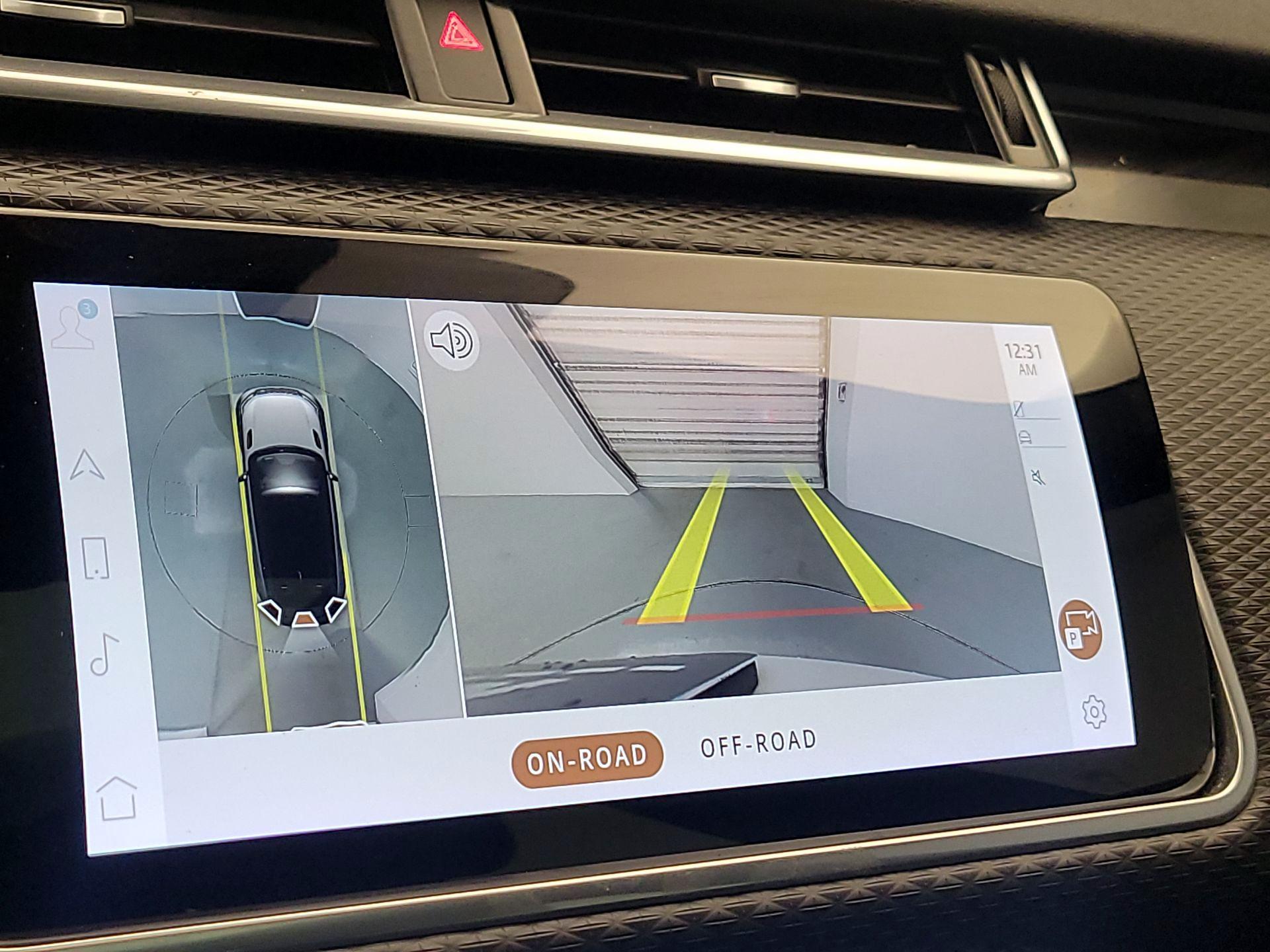 Thumbnail: 2021 Land Rover Range Rover Velar - 15