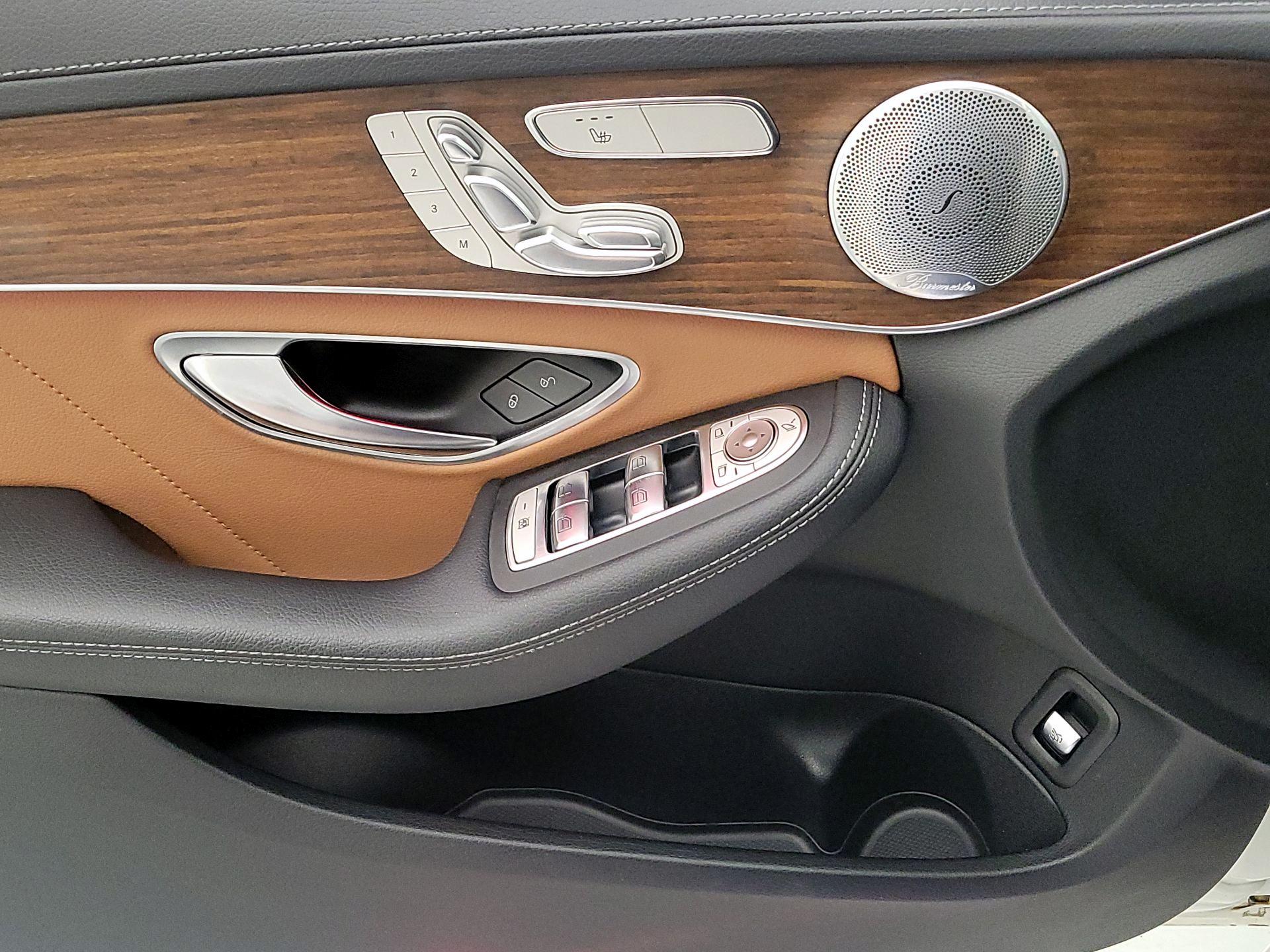 Thumbnail: 2021 Mercedes-Benz C-Class - 12