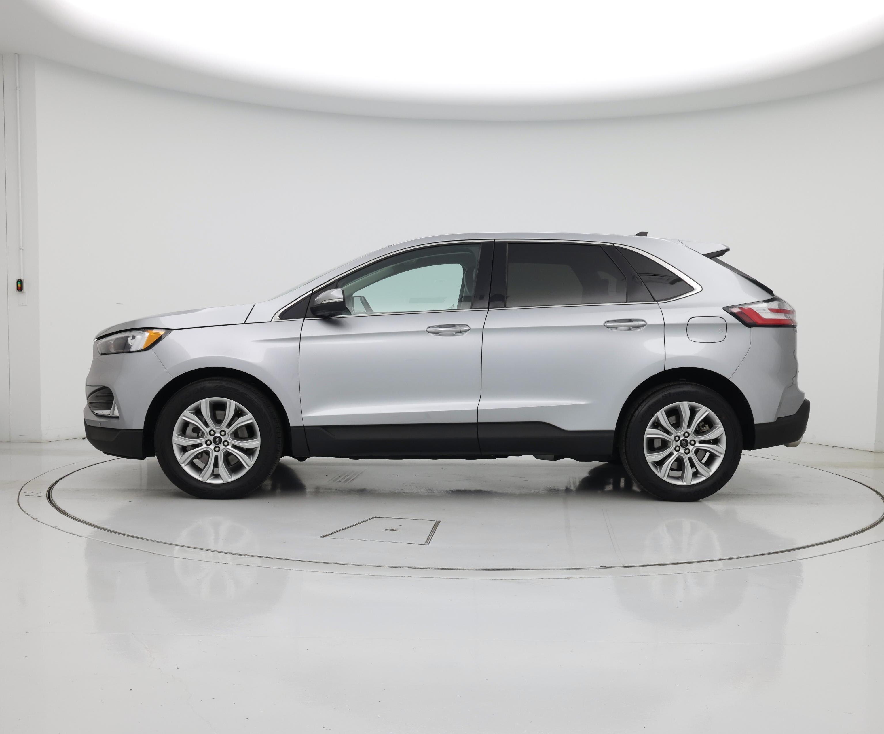 Thumbnail: 2024 Ford Edge - 3