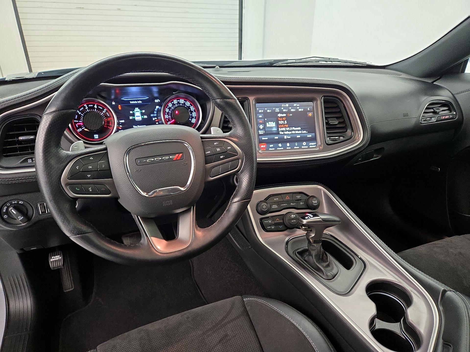 Thumbnail: 2022 Dodge Challenger - 9