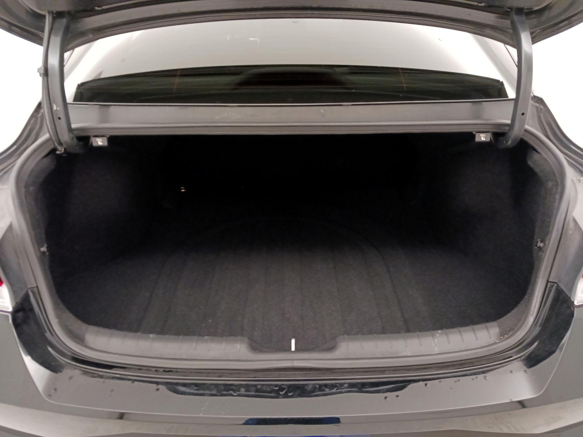 Thumbnail: 2023 Hyundai Elantra - 20