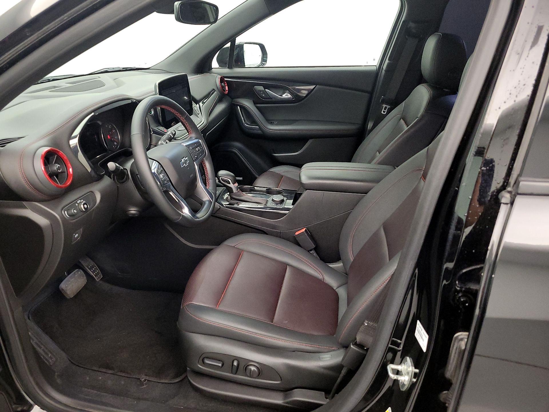 Thumbnail: 2023 Chevrolet Blazer - 11