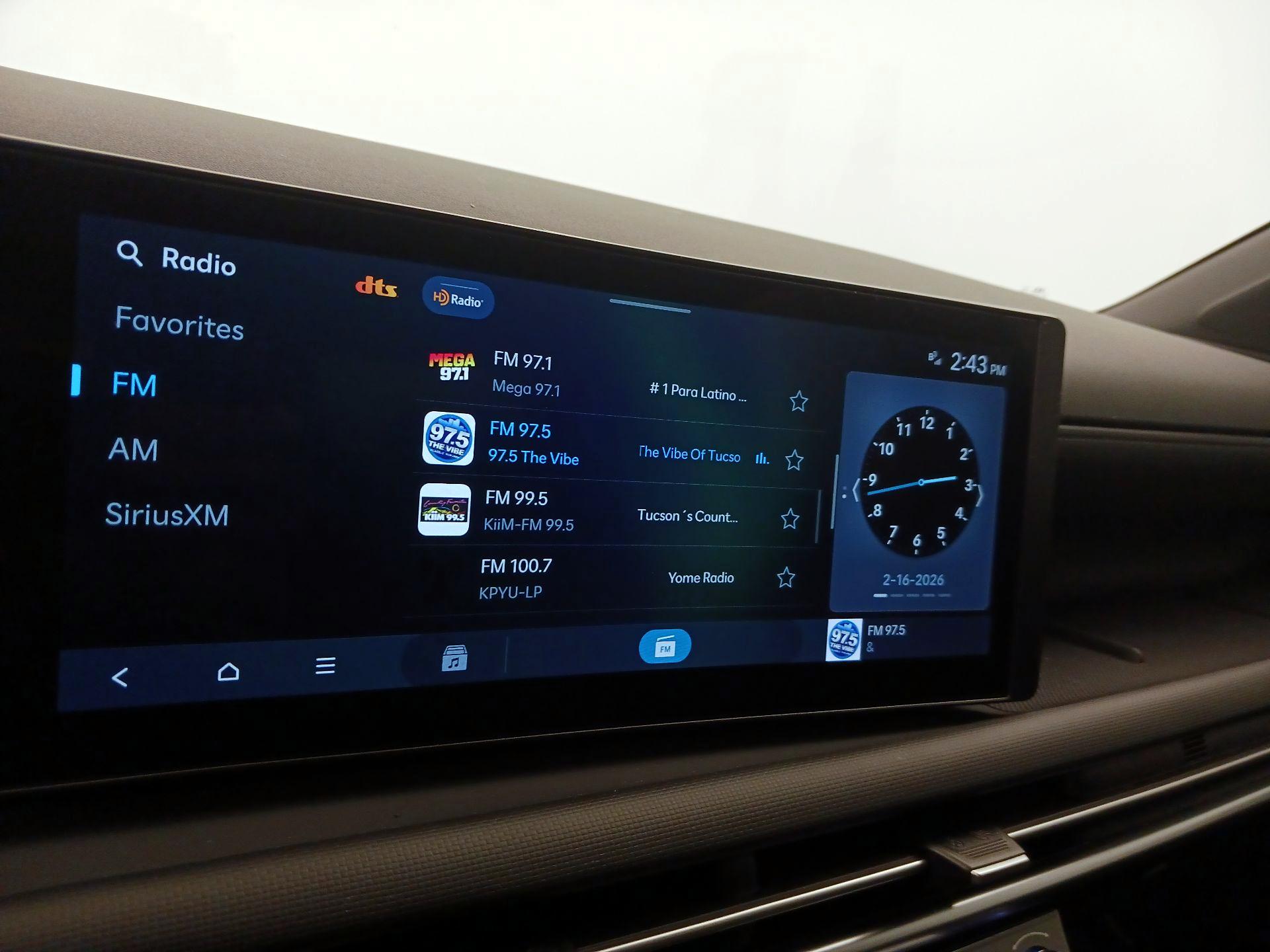 Thumbnail: 2025 Hyundai Santa Cruz - 15