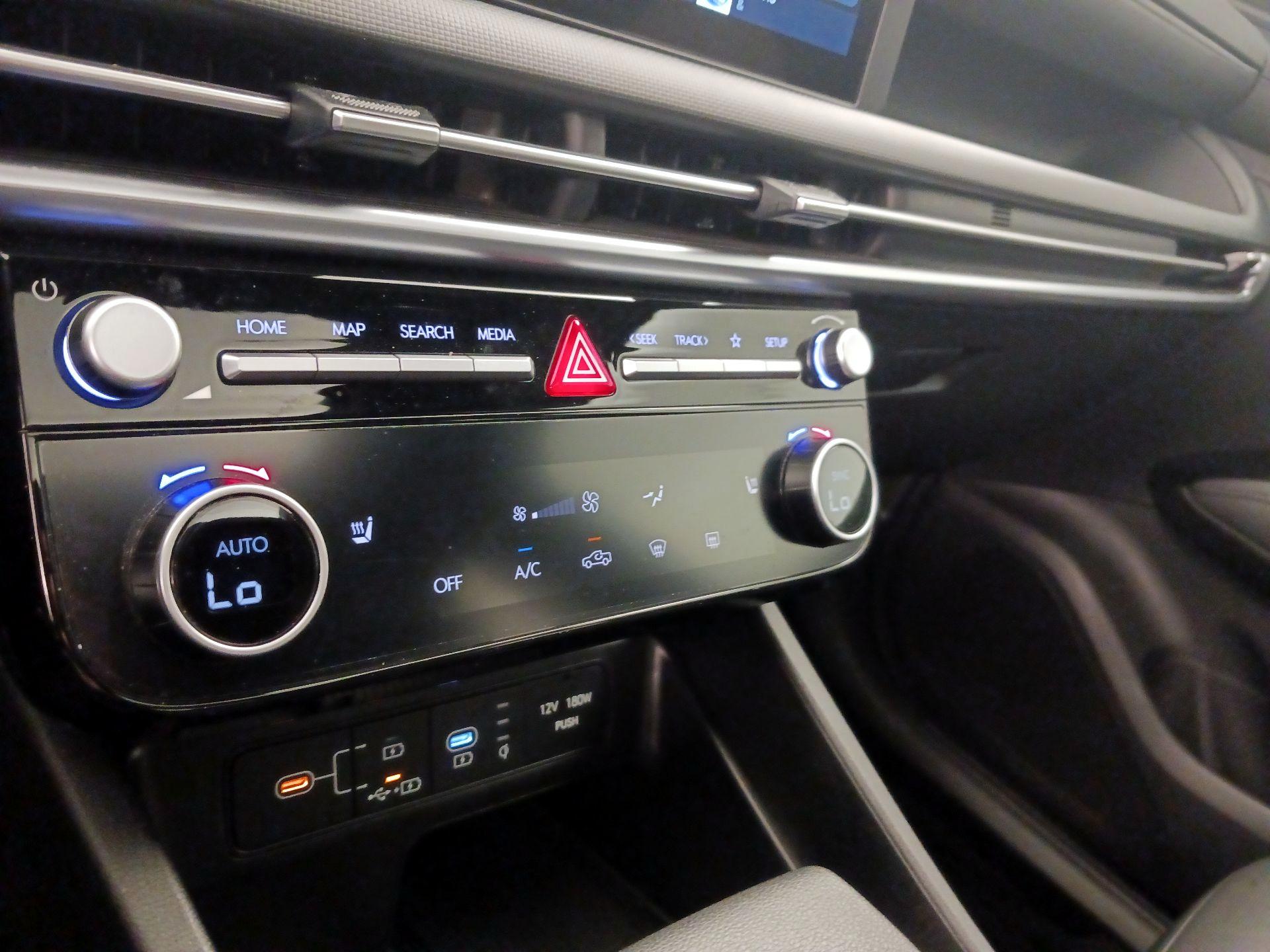 Thumbnail: 2025 Hyundai Santa Cruz - 16