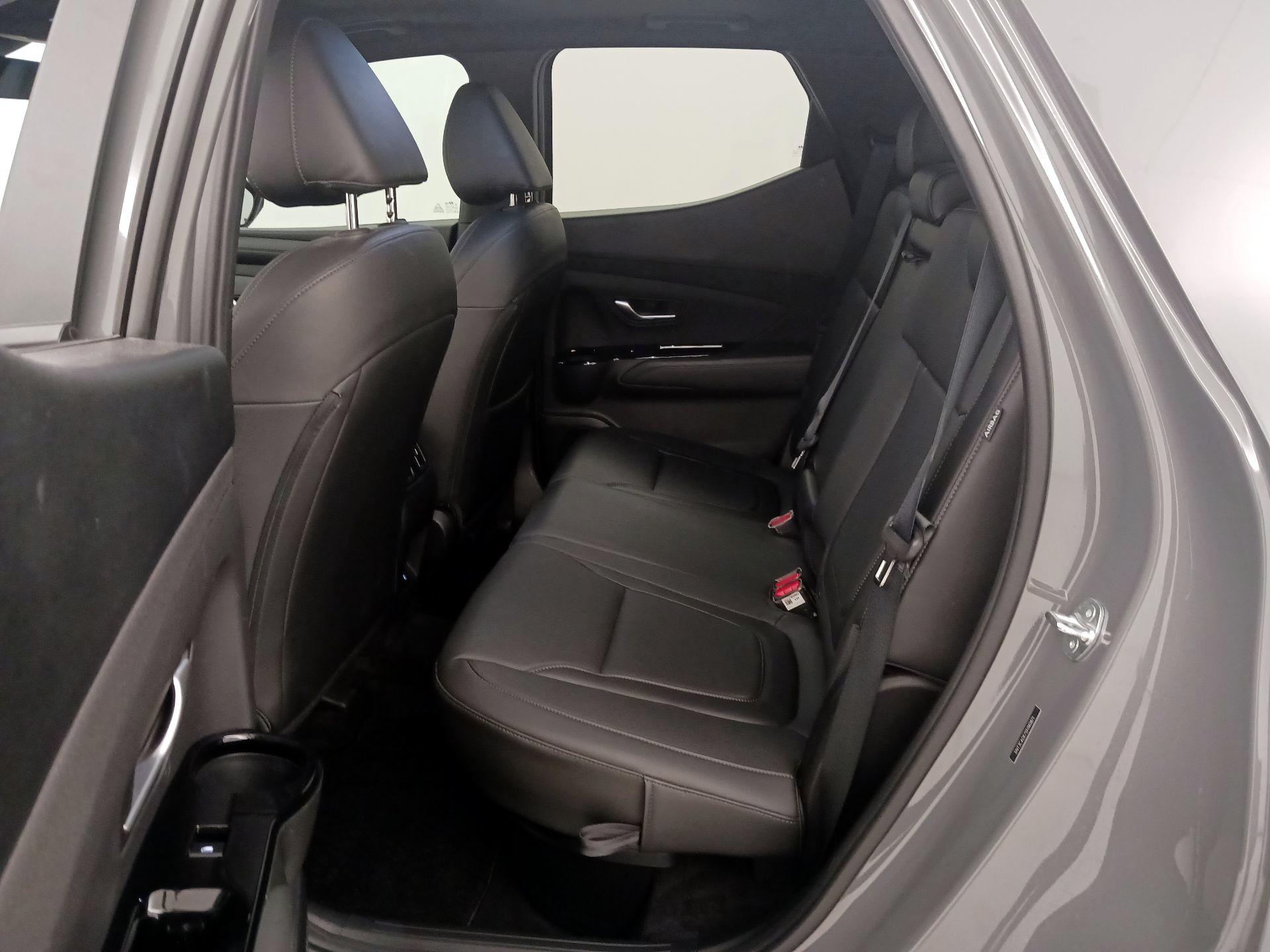 Thumbnail: 2025 Hyundai Santa Cruz - 20