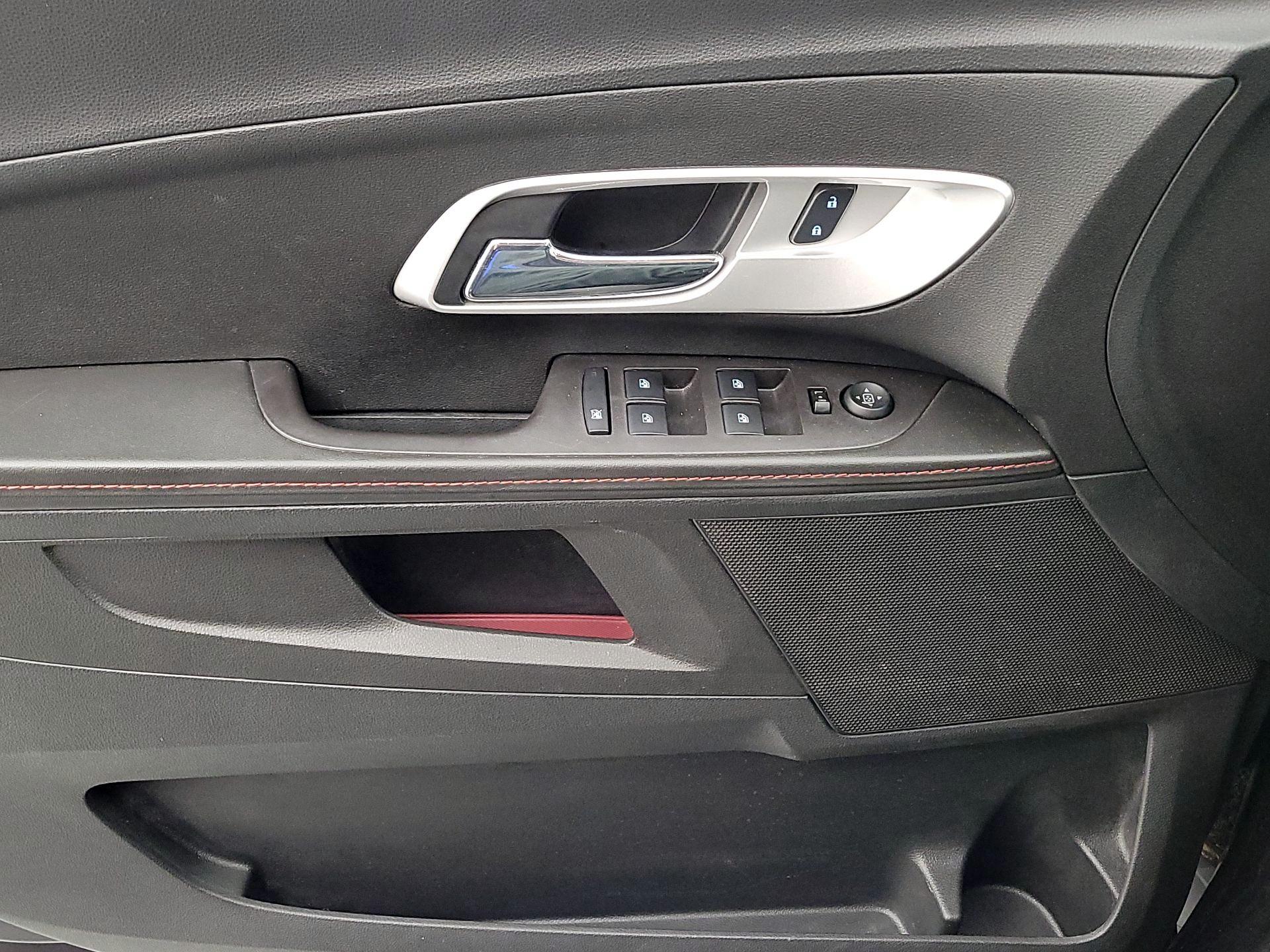 Thumbnail: 2014 Chevrolet Equinox - 12