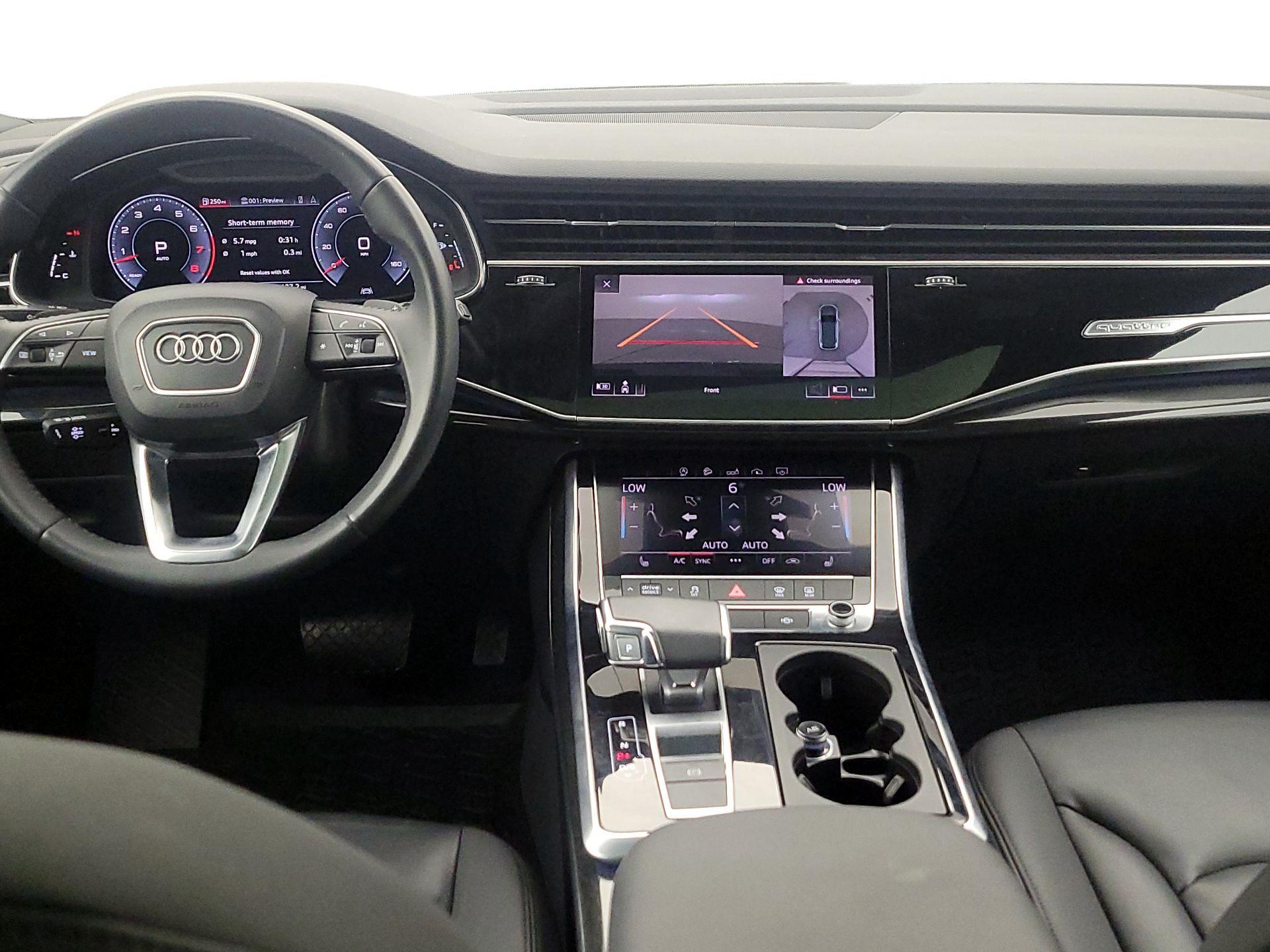 Thumbnail: 2020 Audi Q7 - 9