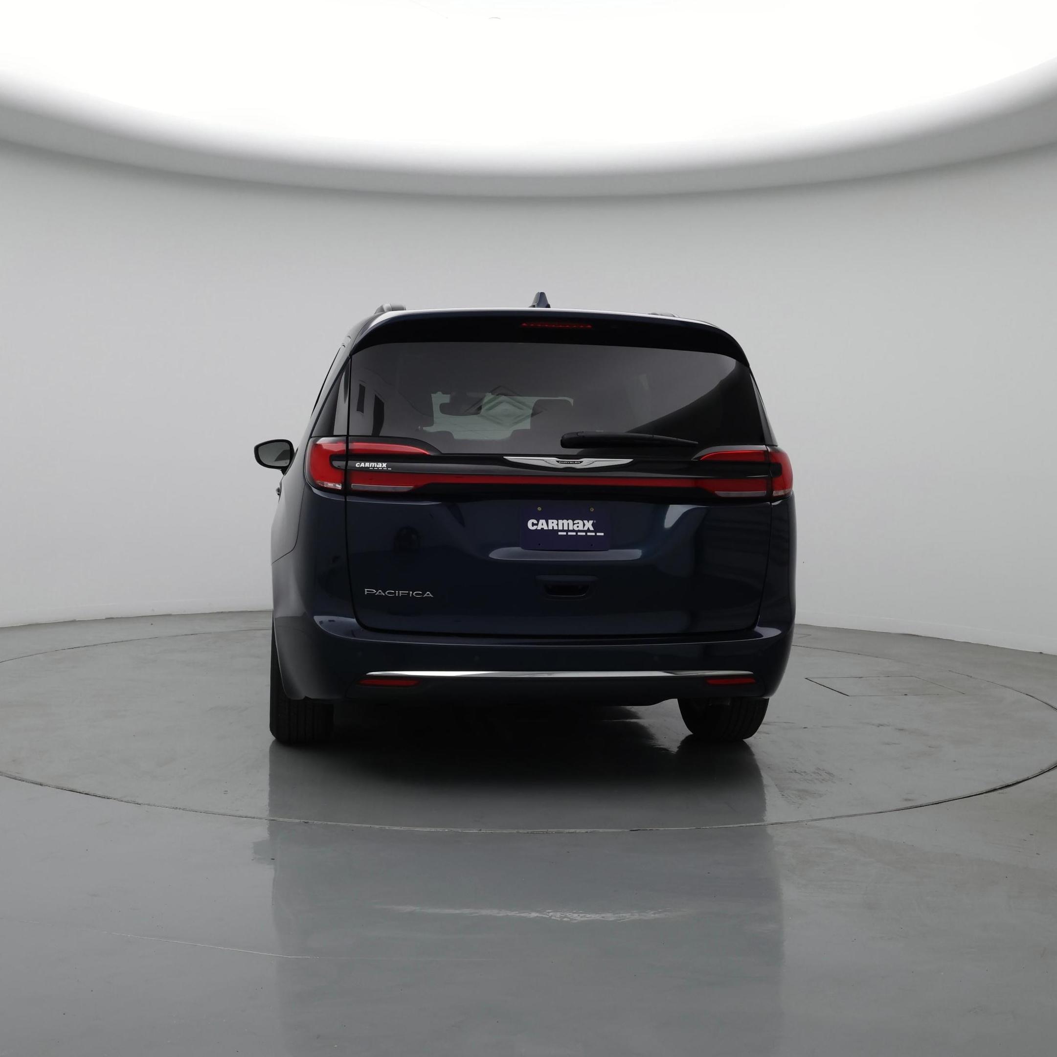 Thumbnail: 2022 Chrysler Pacifica - 6