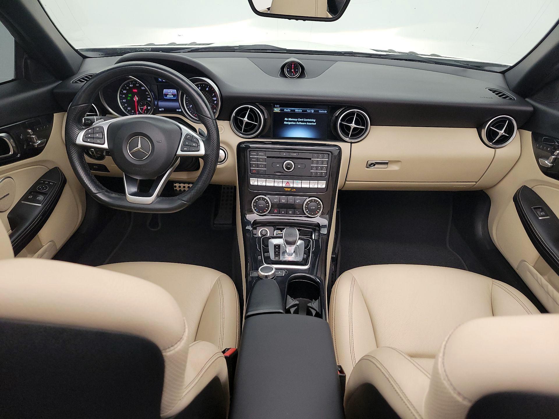 Thumbnail: 2020 Mercedes-Benz SLC - 9