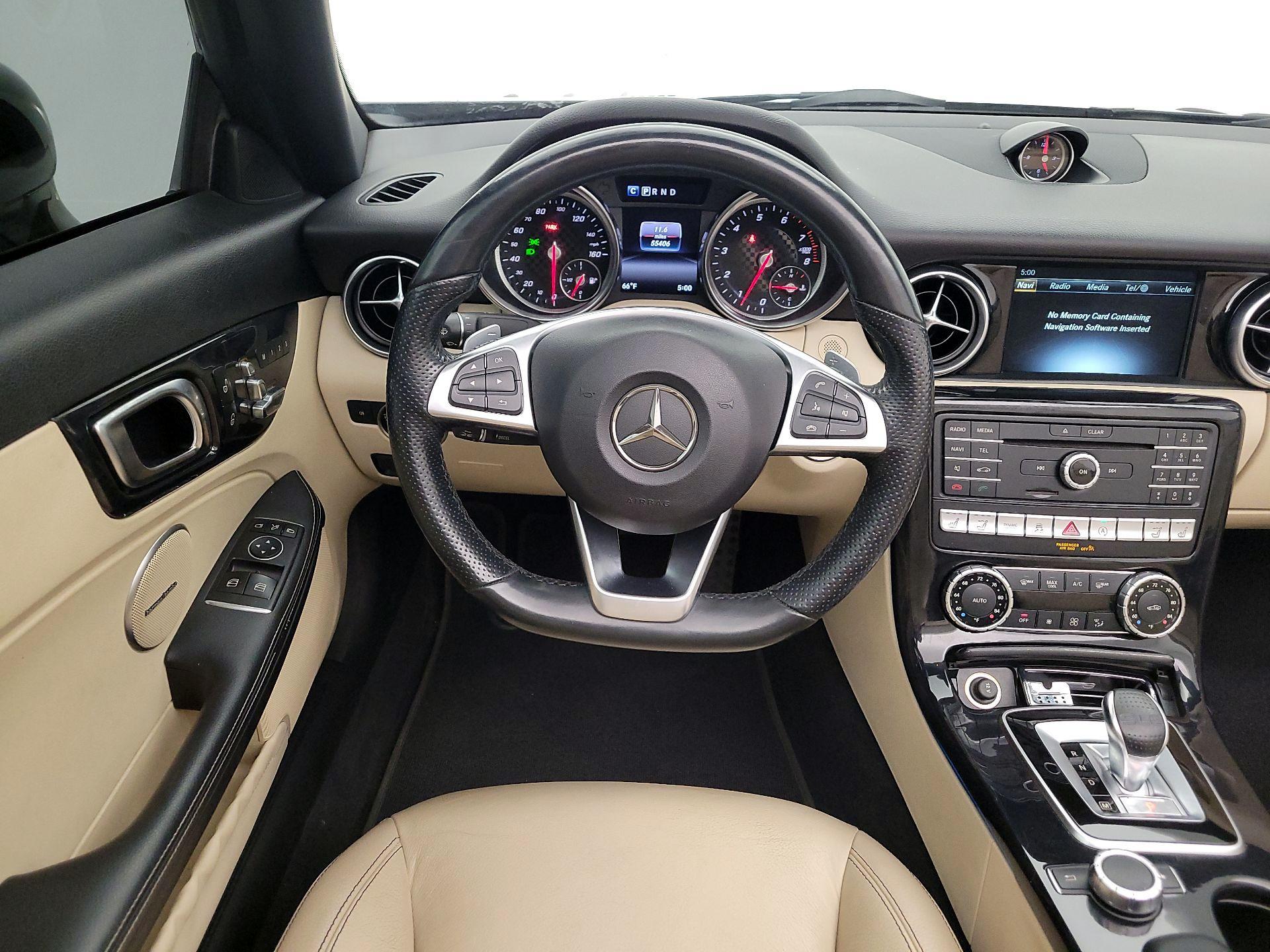 Thumbnail: 2020 Mercedes-Benz SLC - 10