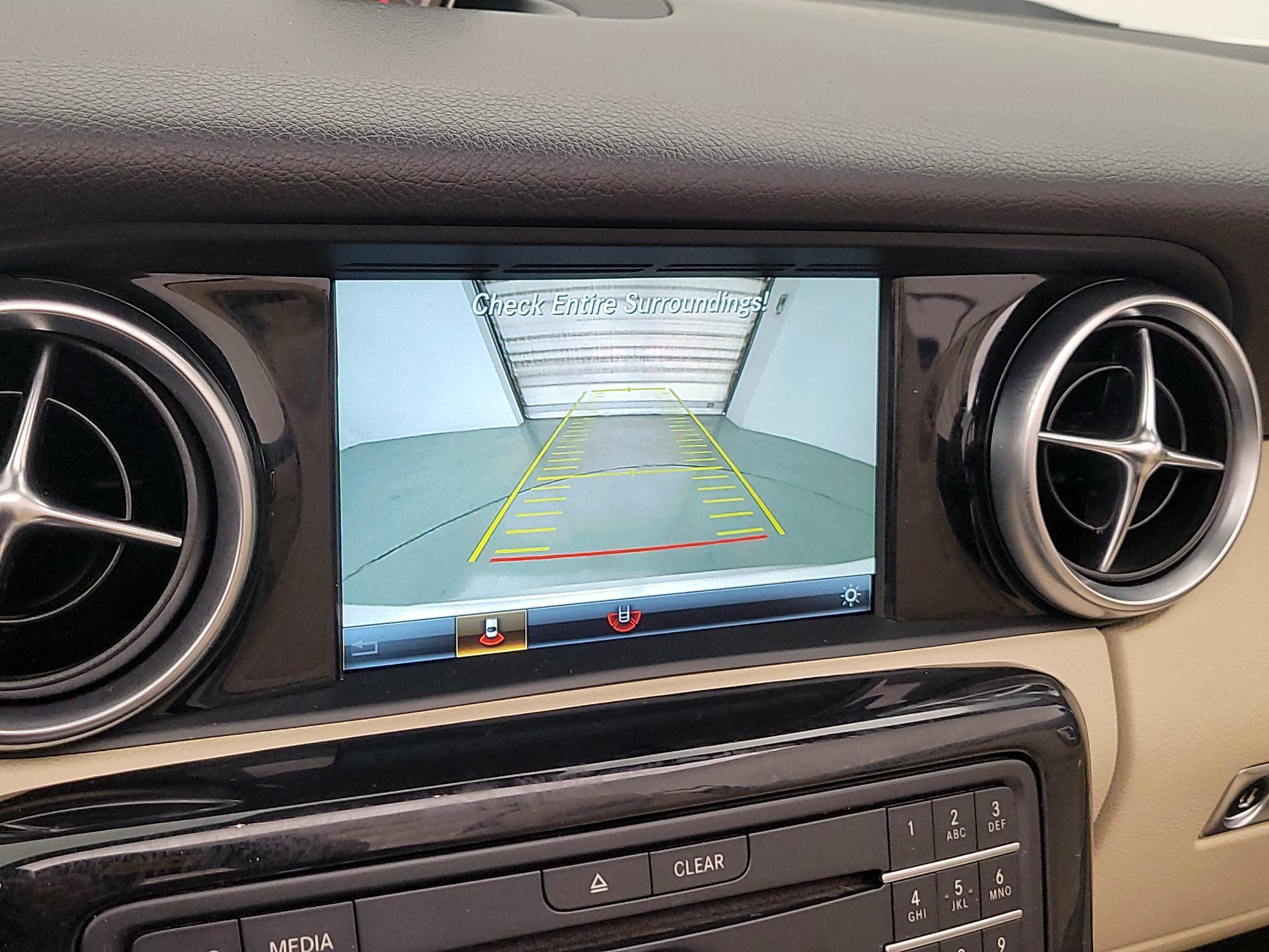 Thumbnail: 2020 Mercedes-Benz SLC - 14