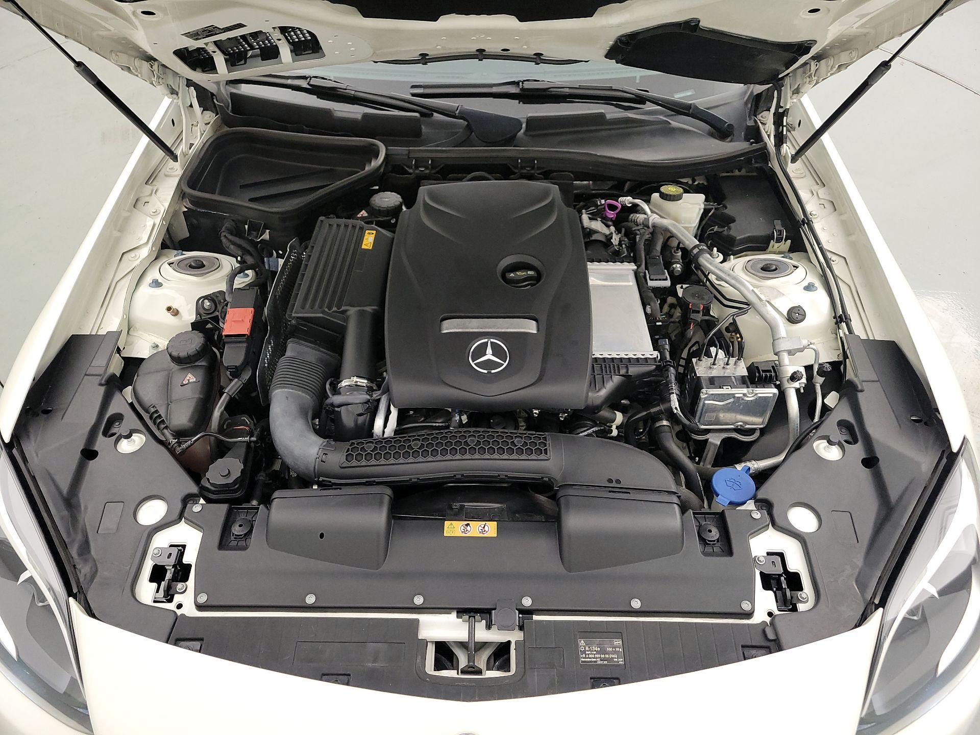 Thumbnail: 2020 Mercedes-Benz SLC - 19