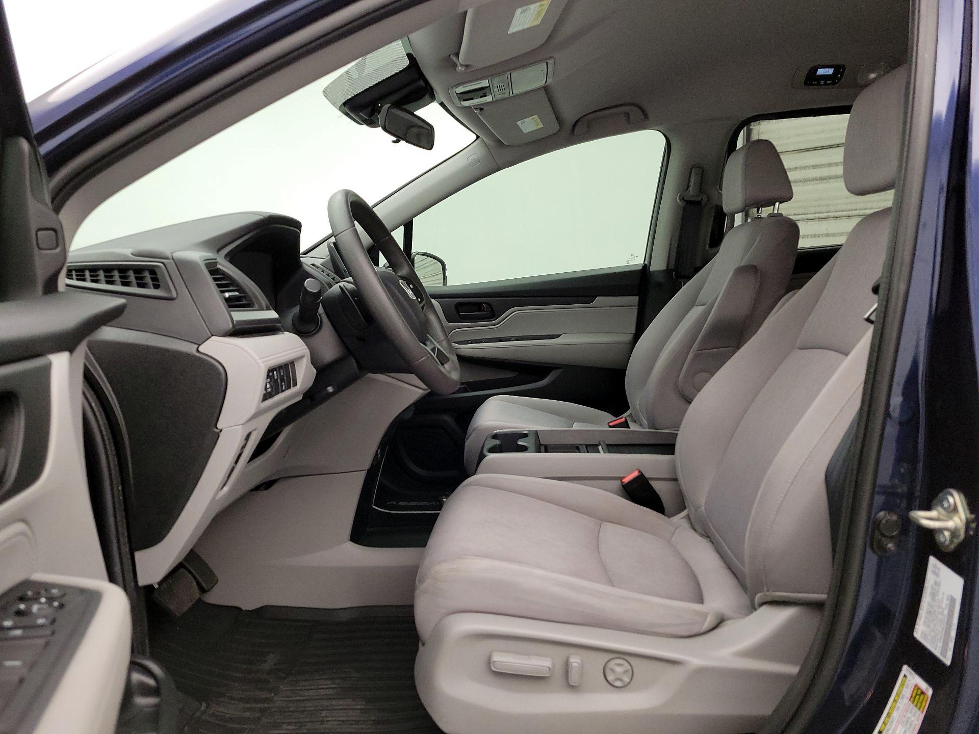 Thumbnail: 2020 Honda Odyssey - 11