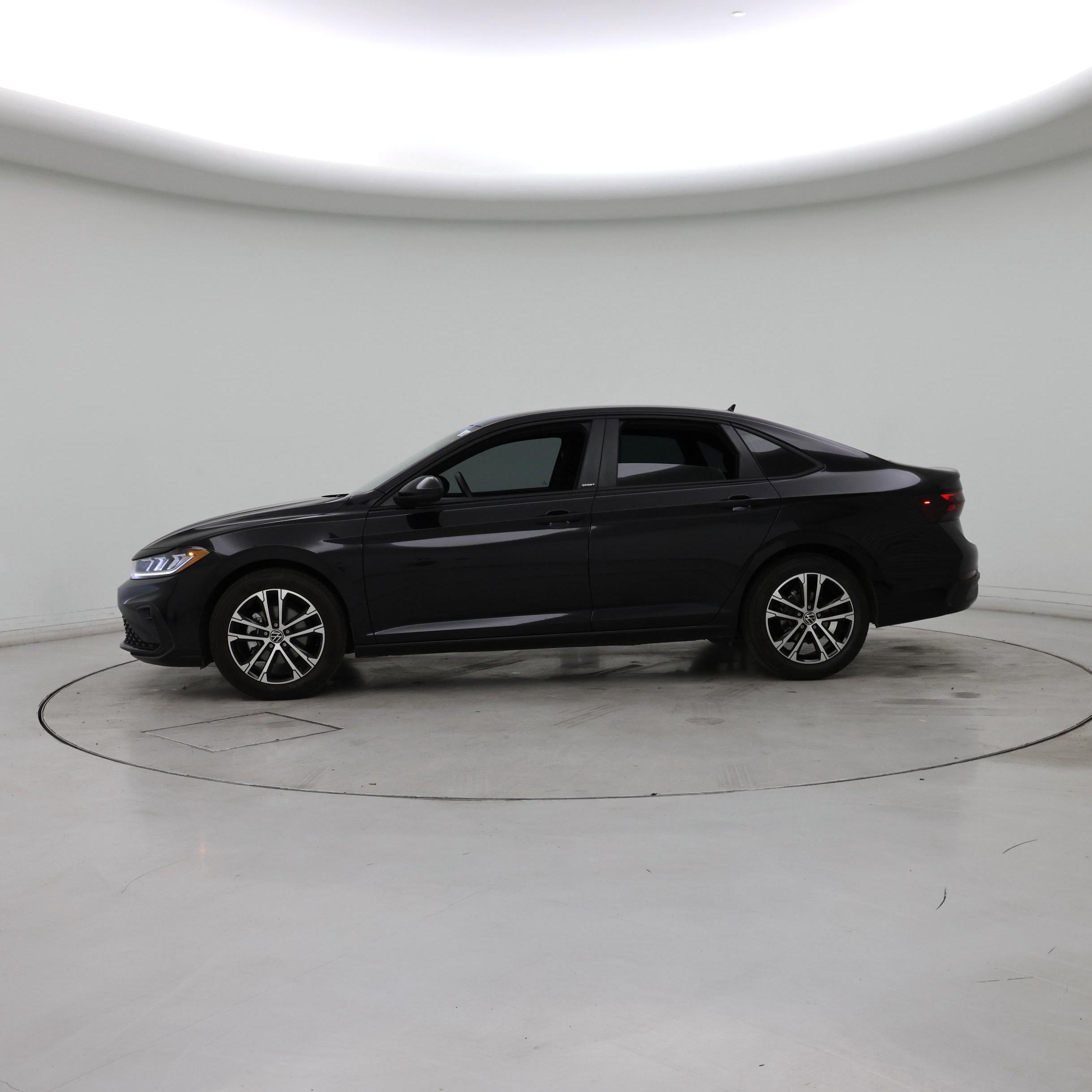 Thumbnail: 2025 Volkswagen Jetta - 3