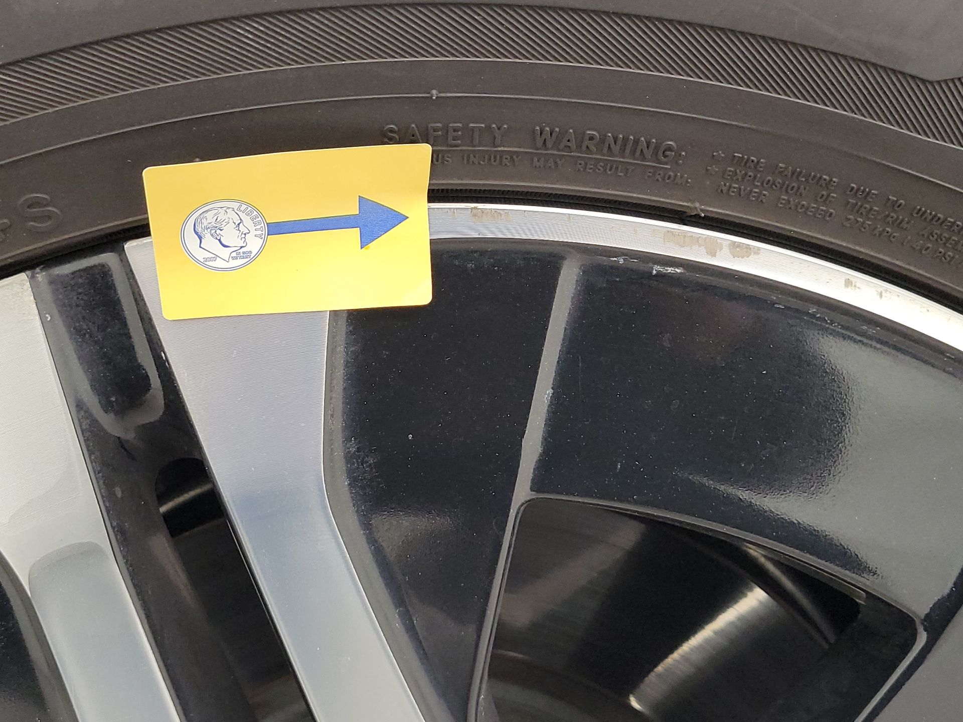 Thumbnail: 2020 Mercedes-Benz GLS - 19