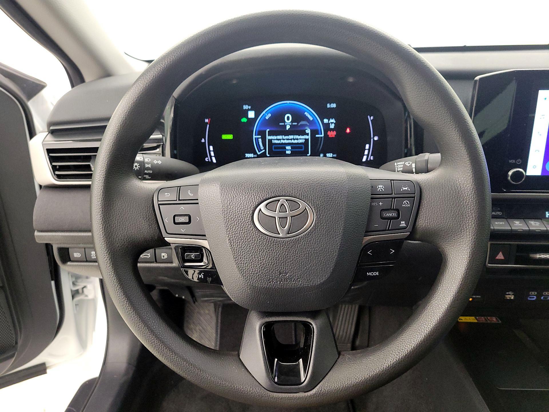 Thumbnail: 2025 Toyota Camry - 10