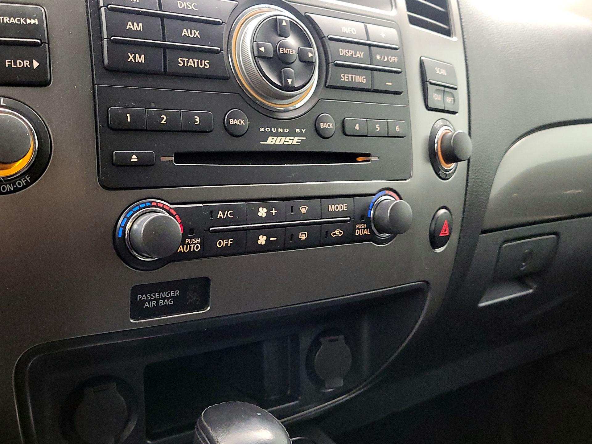 Thumbnail: 2015 Nissan Armada - 16