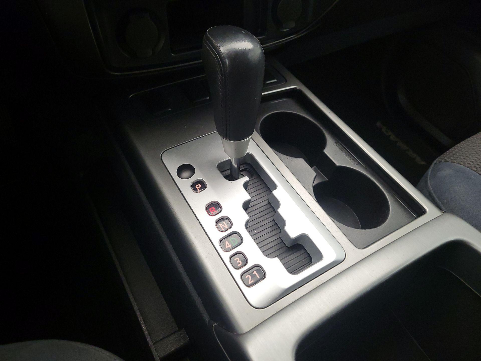 Thumbnail: 2015 Nissan Armada - 17