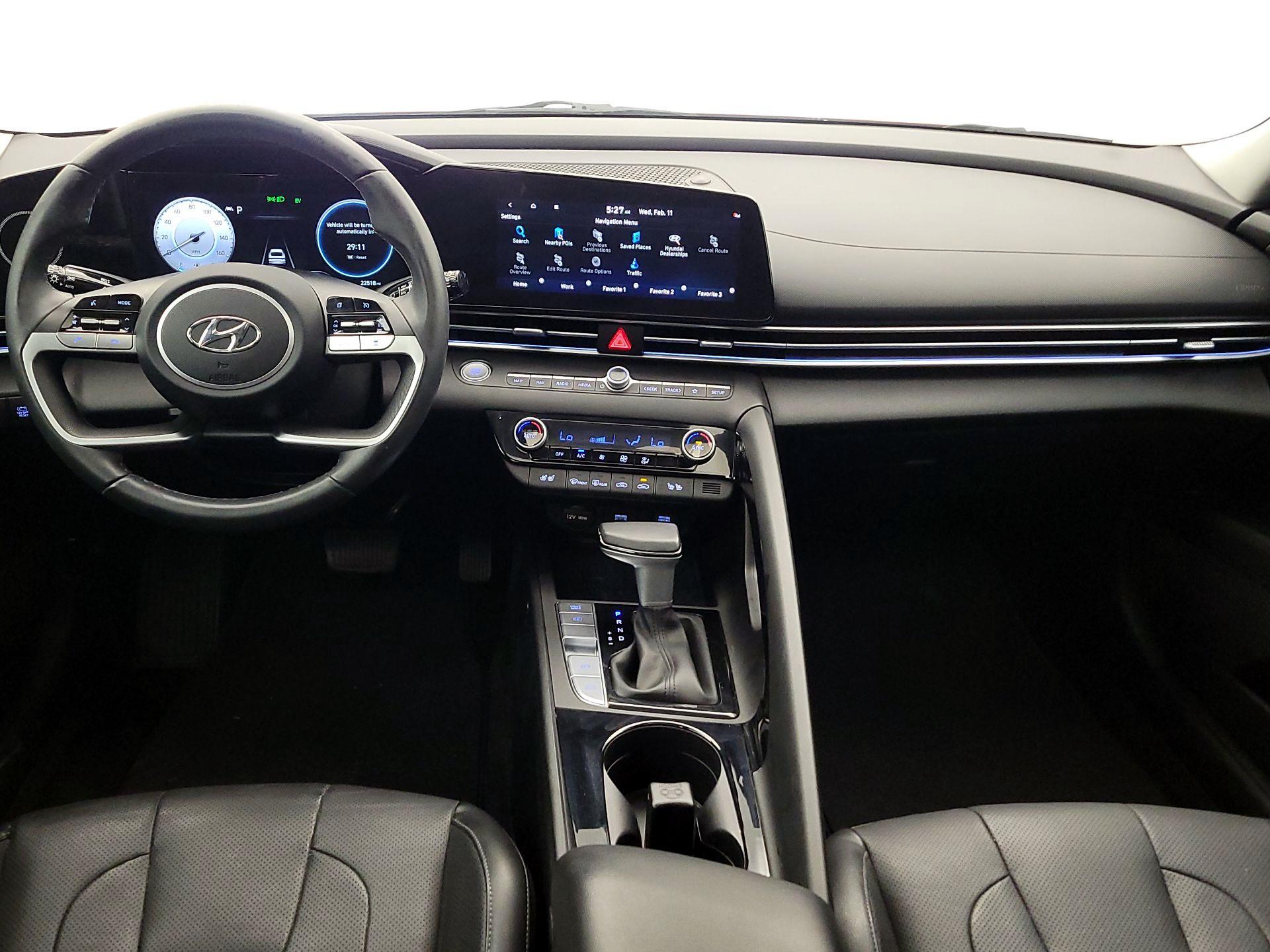 Thumbnail: 2023 Hyundai Elantra - 9