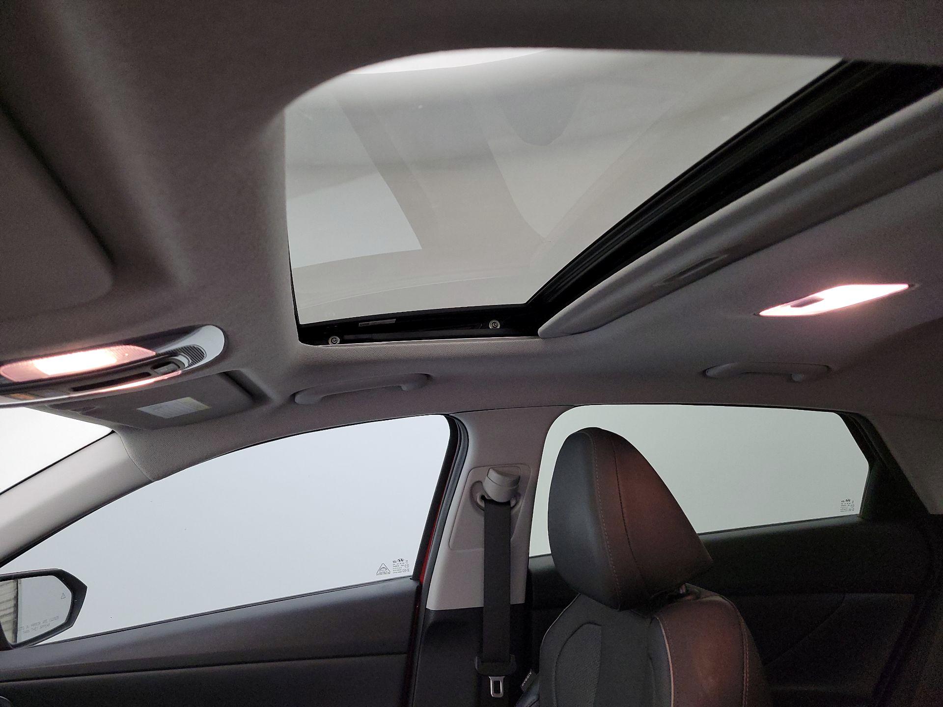 Thumbnail: 2023 Hyundai Elantra - 20