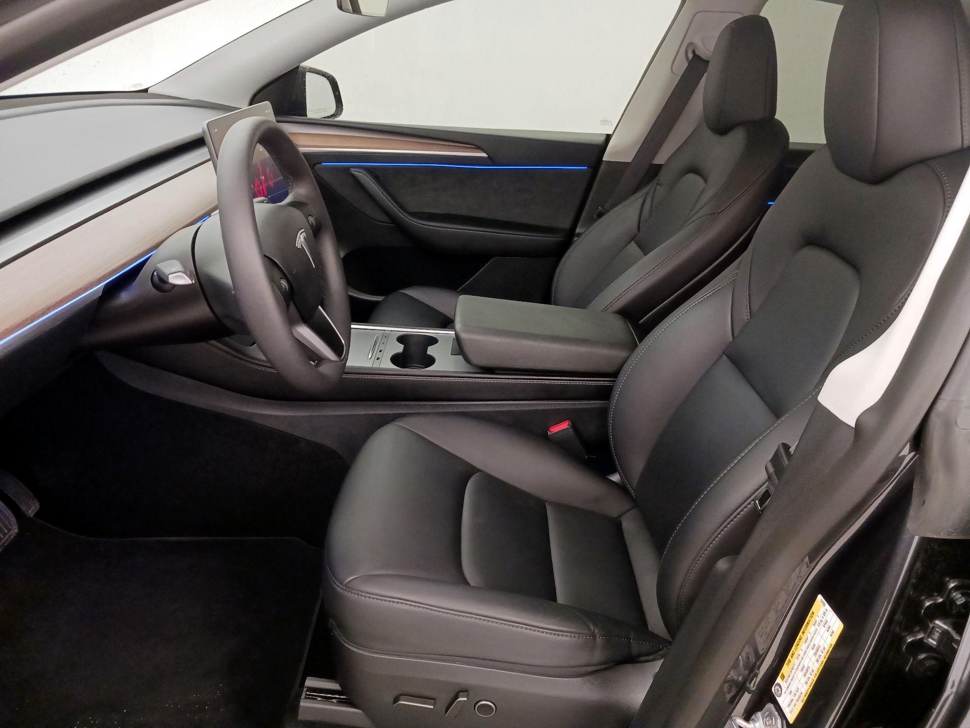 Thumbnail: 2024 Tesla Model Y - 11