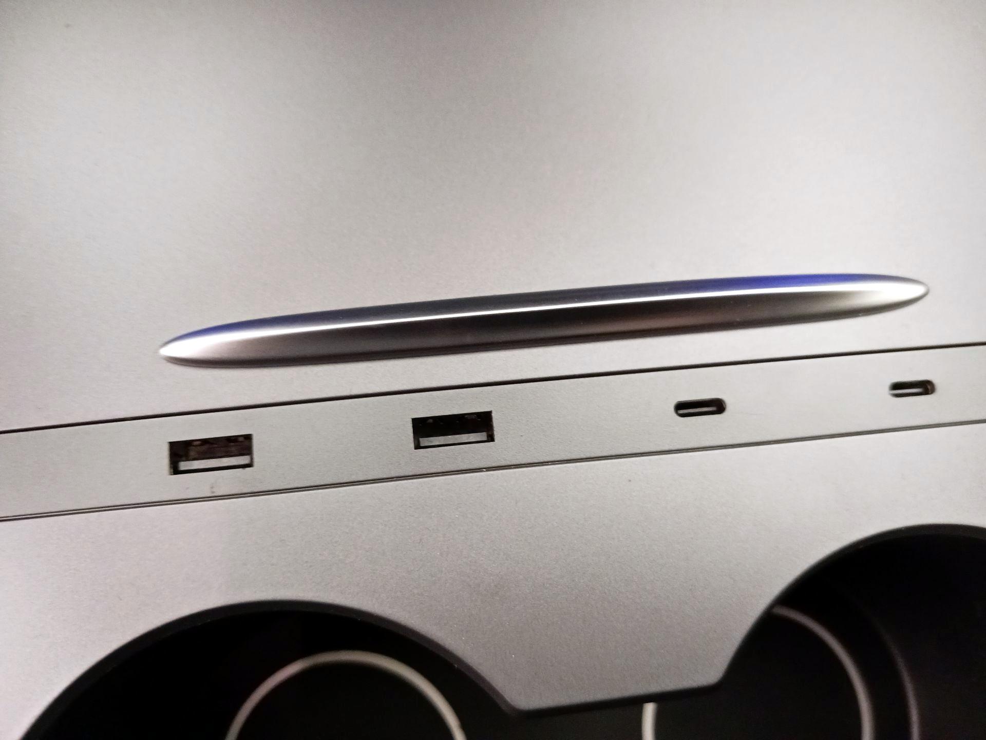 Thumbnail: 2024 Tesla Model Y - 18