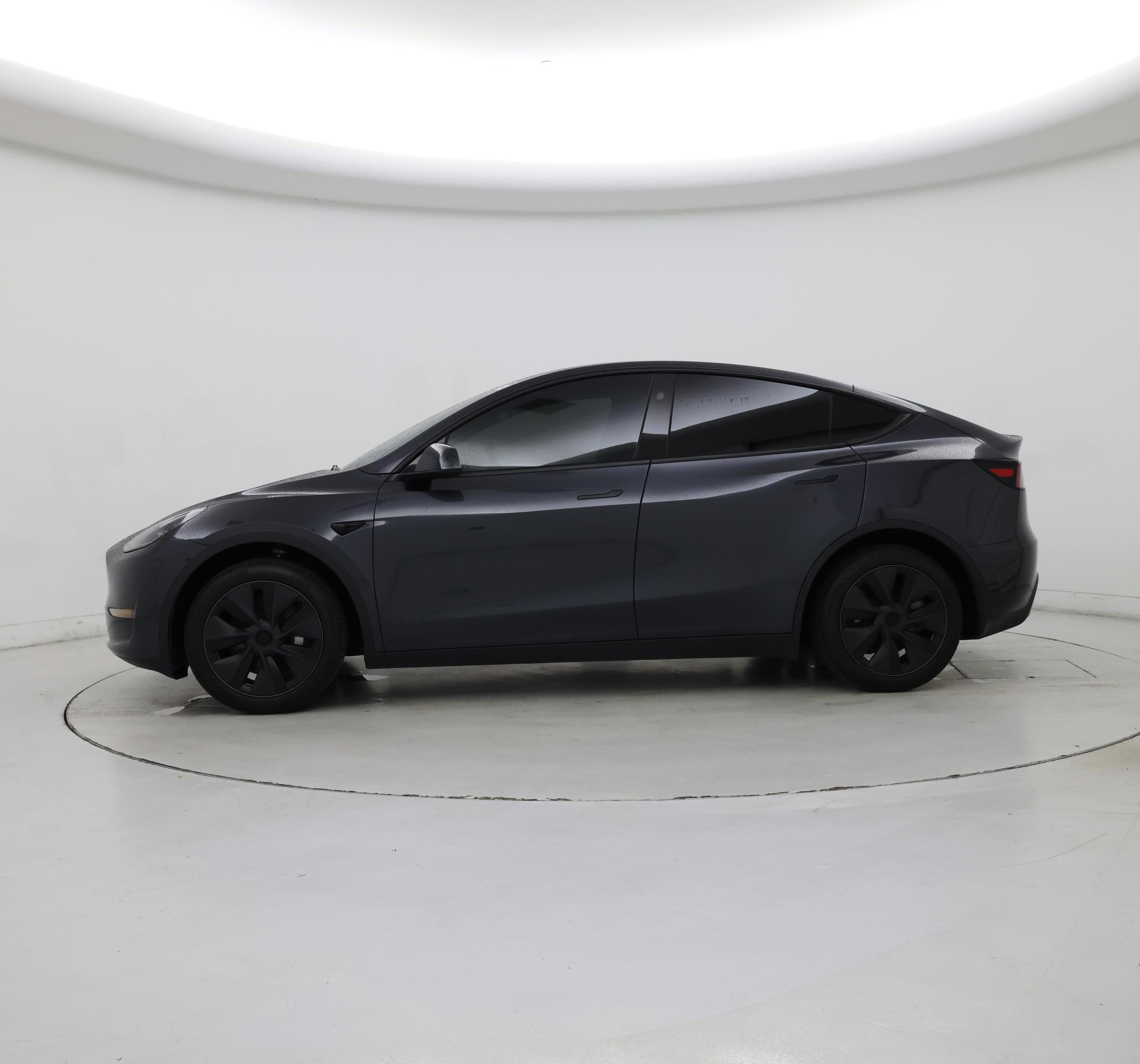 Thumbnail: 2024 Tesla Model Y - 3