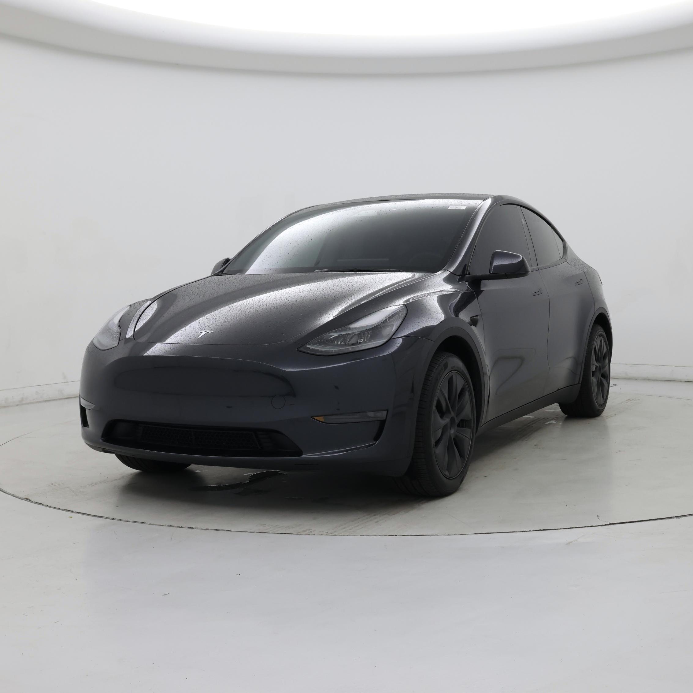 Thumbnail: 2024 Tesla Model Y - 4