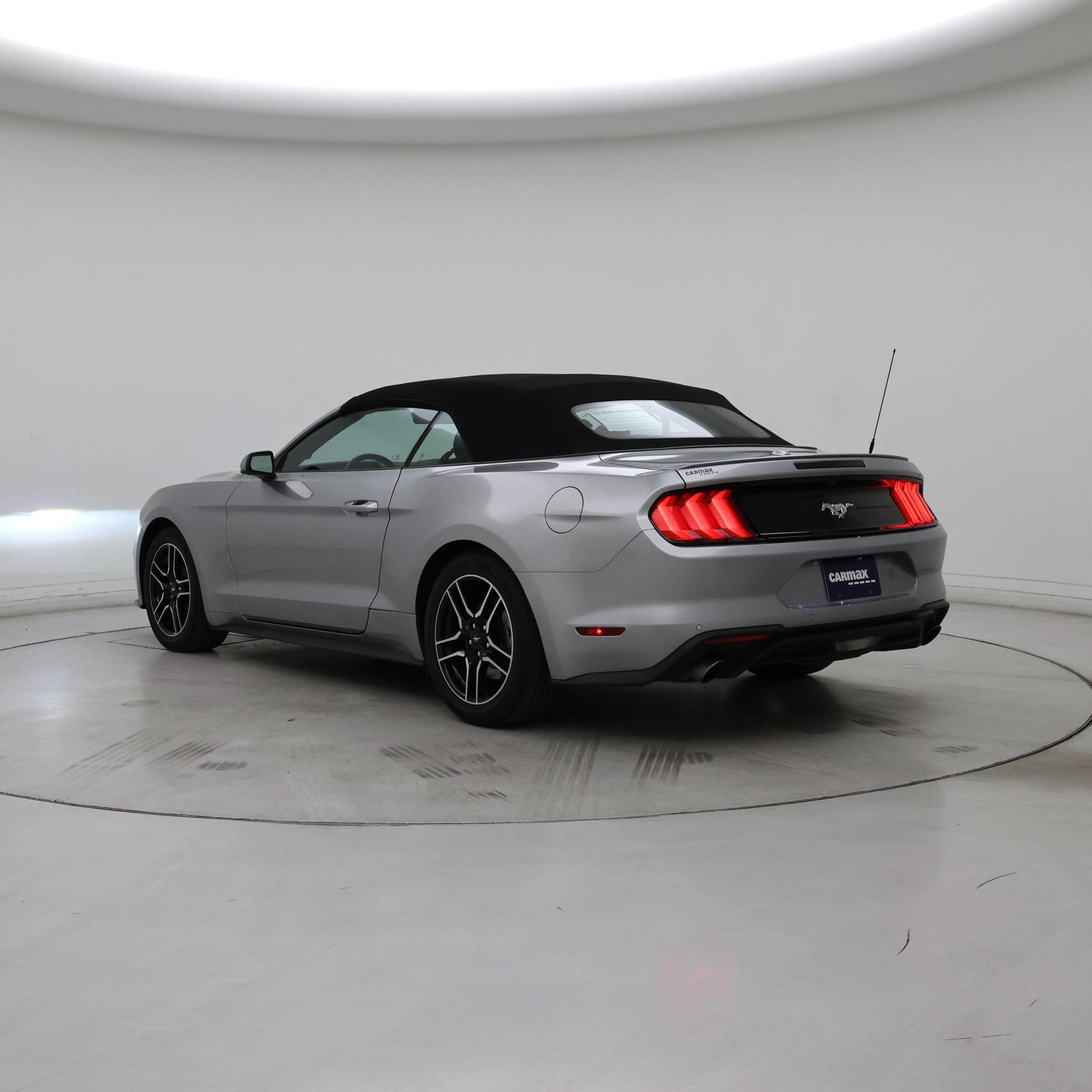 Thumbnail: 2022 Ford Mustang - 2