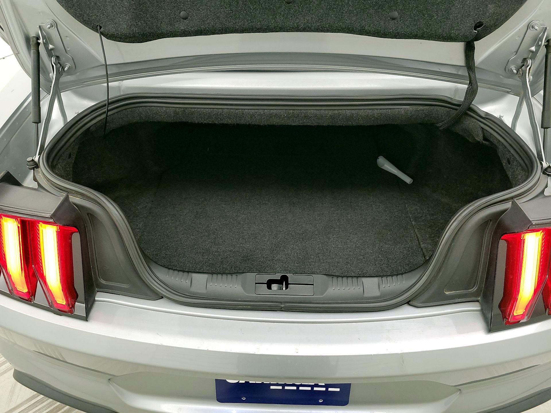 Thumbnail: 2022 Ford Mustang - 20