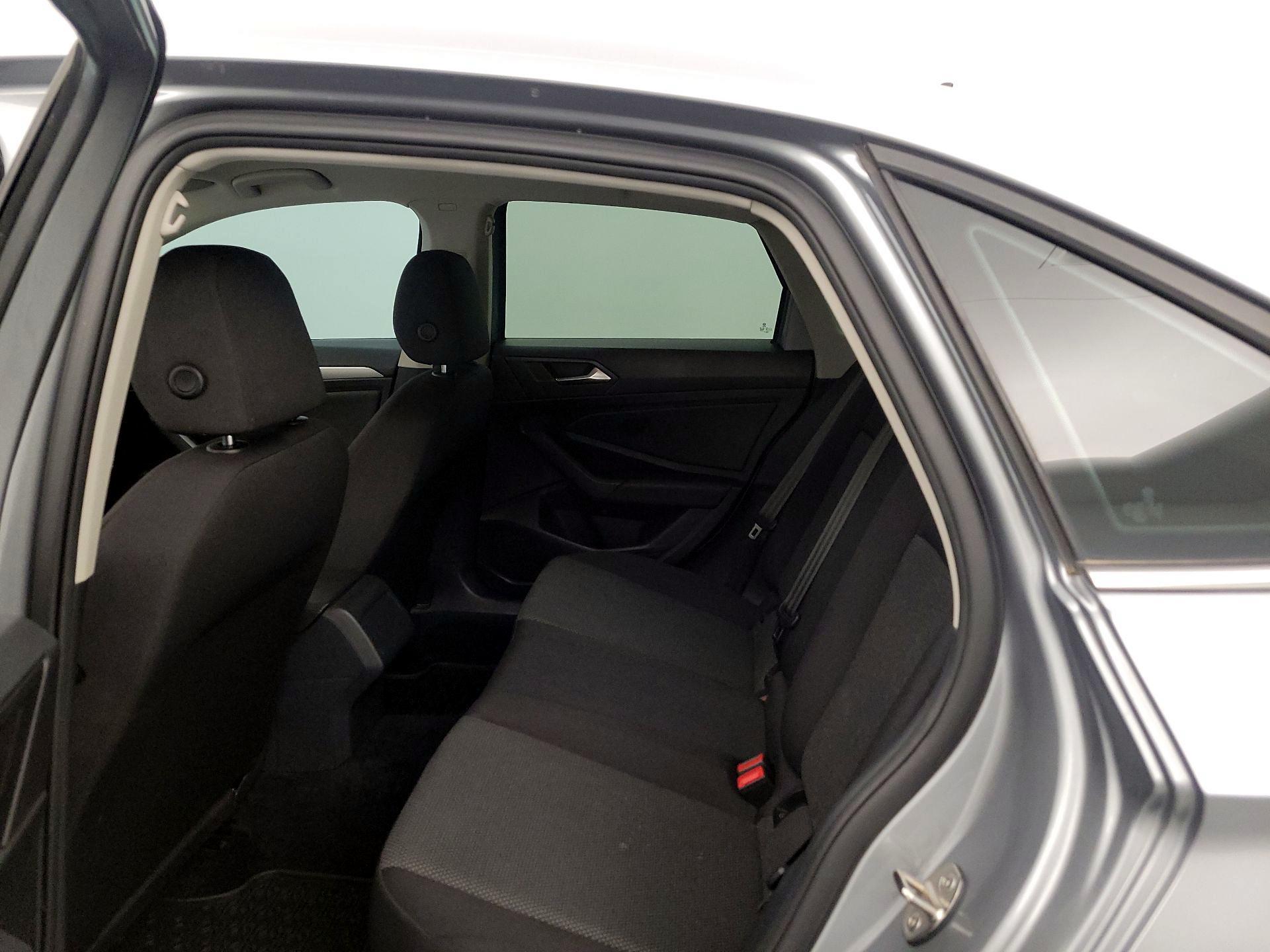 Thumbnail: 2020 Volkswagen Jetta - 19