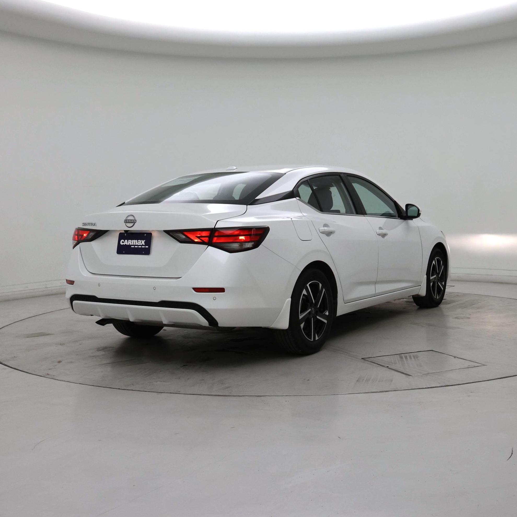 Thumbnail: 2025 Nissan Sentra - 8