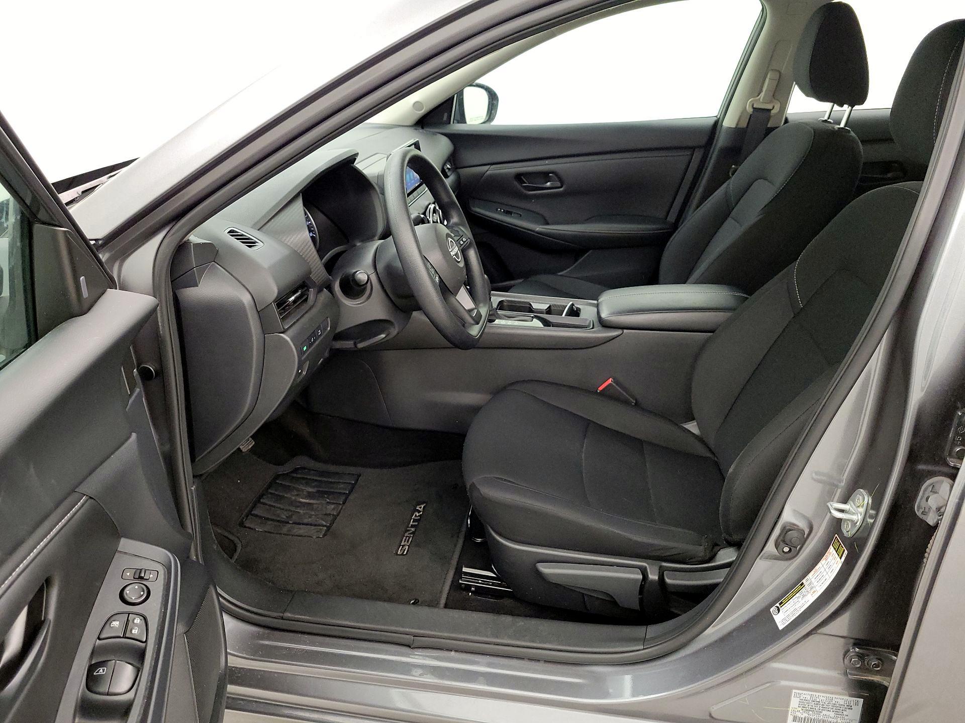 Thumbnail: 2024 Nissan Sentra - 11