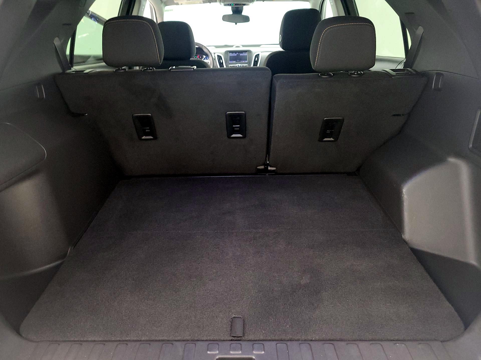 Thumbnail: 2024 Chevrolet Equinox - 16