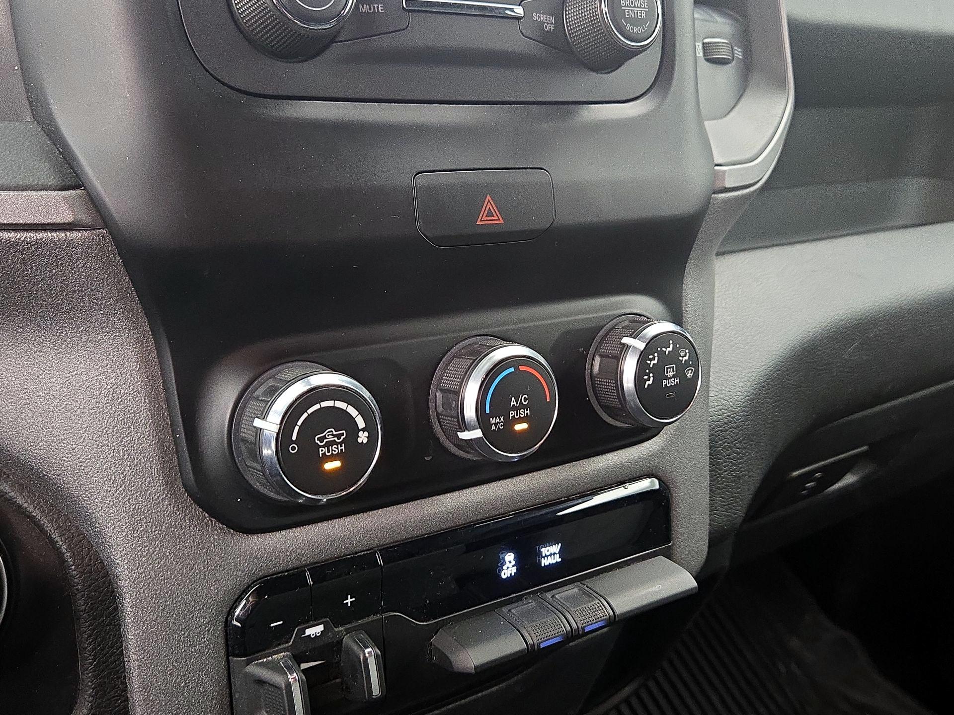 Thumbnail: 2024 RAM 1500 - 16