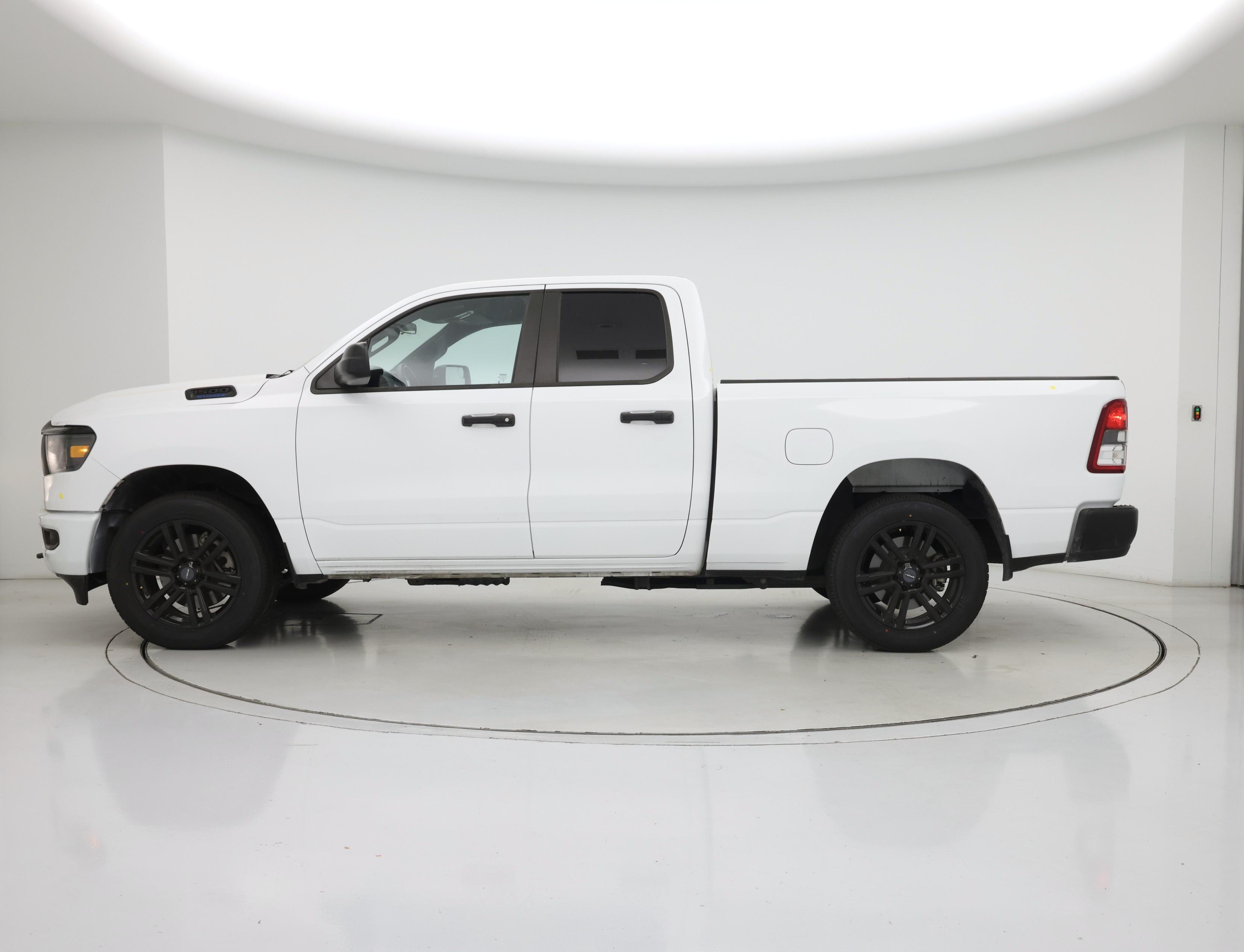 Thumbnail: 2024 RAM 1500 - 3