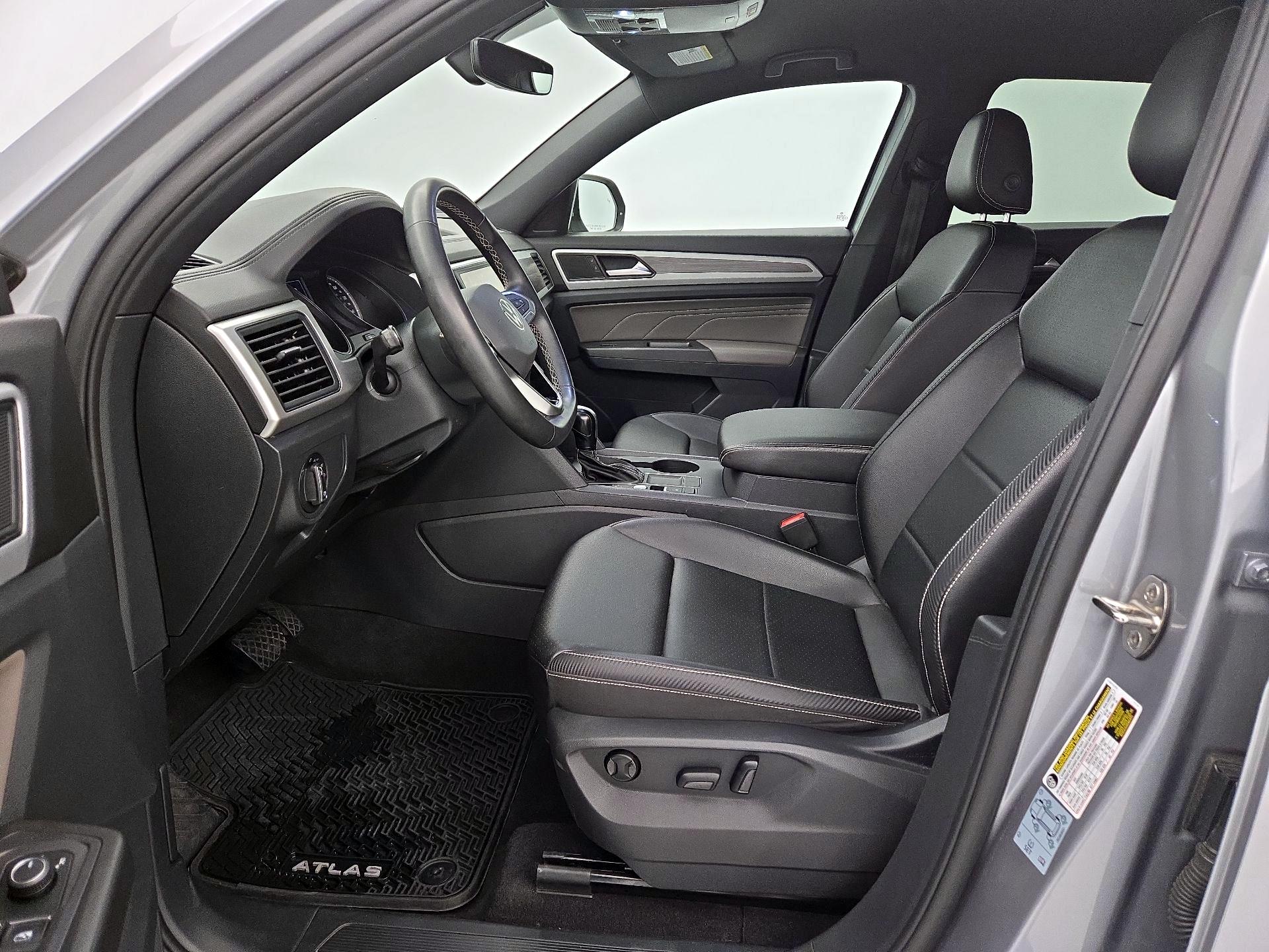 Thumbnail: 2021 Volkswagen Atlas - 11