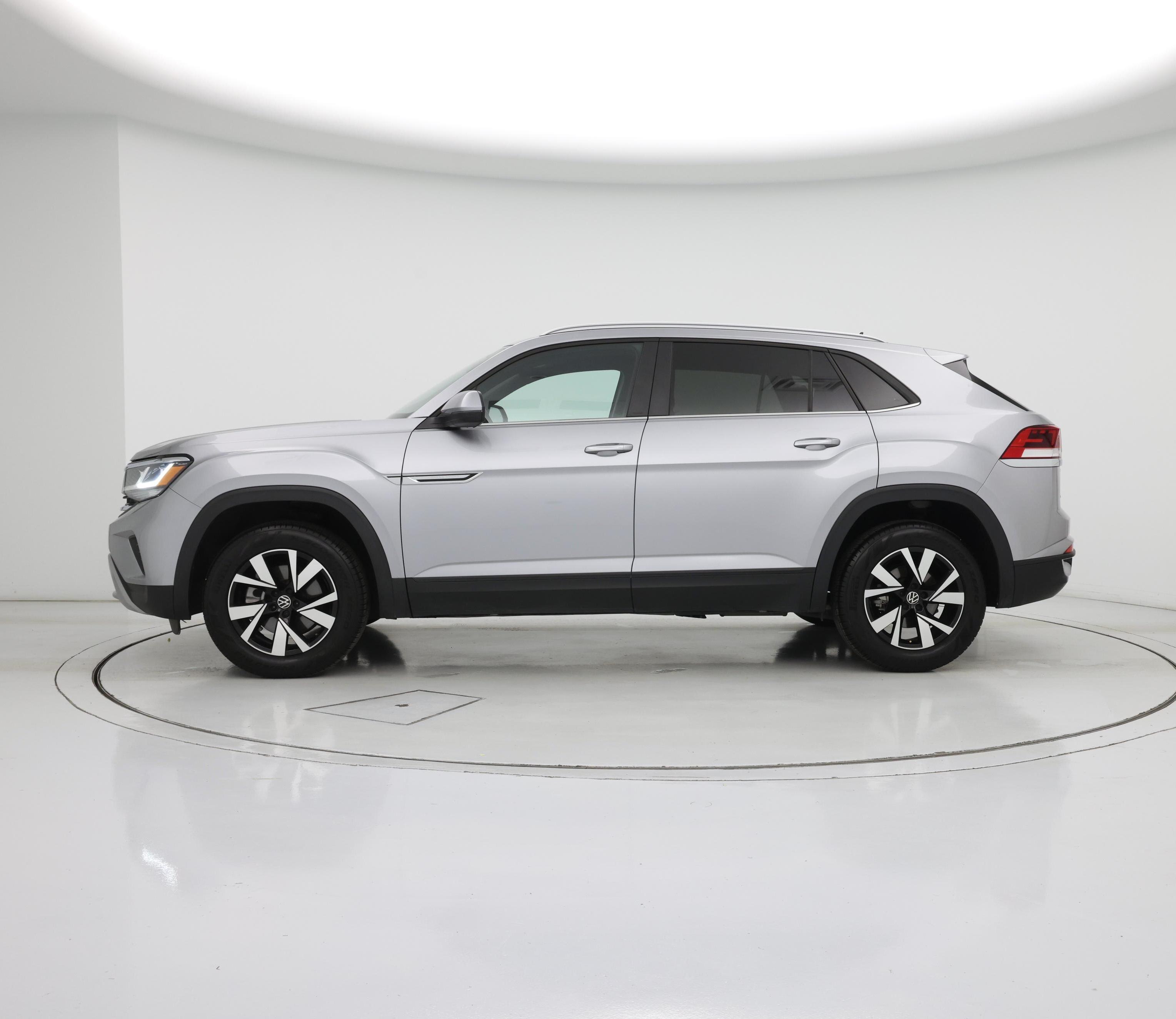 Thumbnail: 2021 Volkswagen Atlas - 3