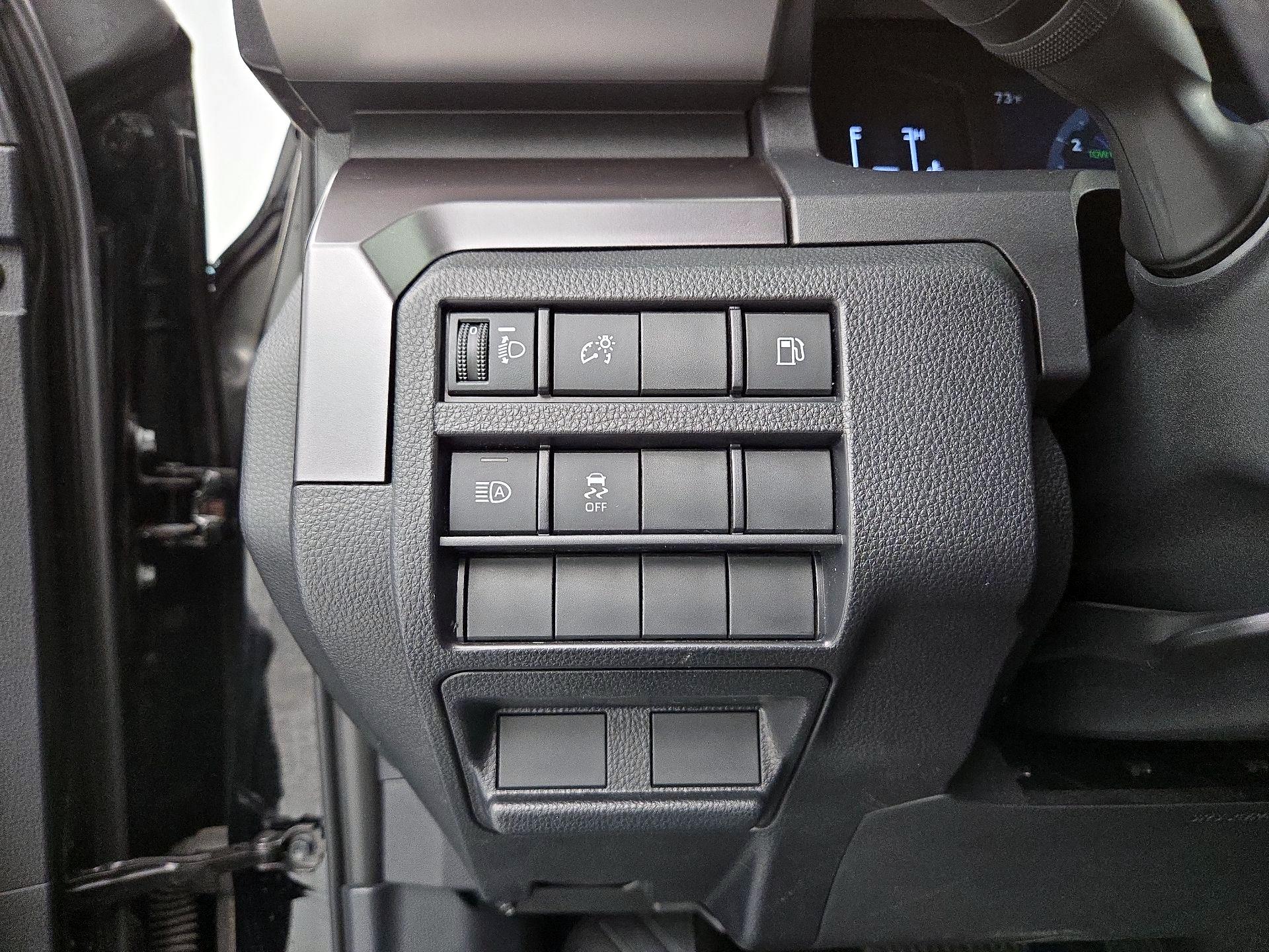 Thumbnail: 2025 Toyota 4Runner - 13