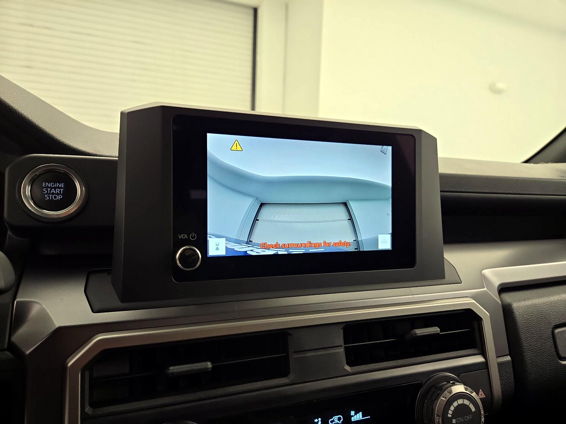 Thumbnail: 2025 Toyota 4Runner - 14