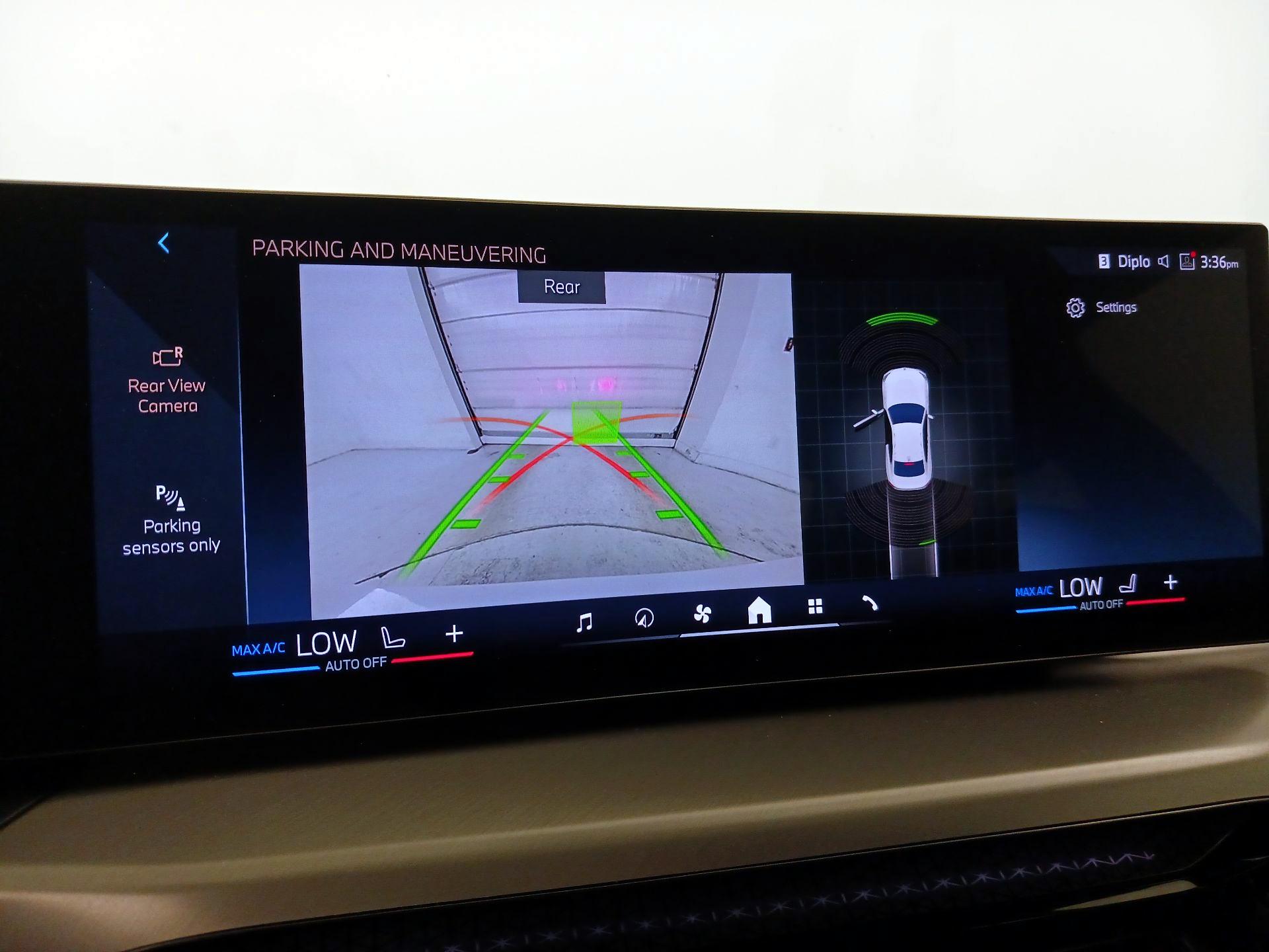 Thumbnail: 2025 BMW 2 Series - 15