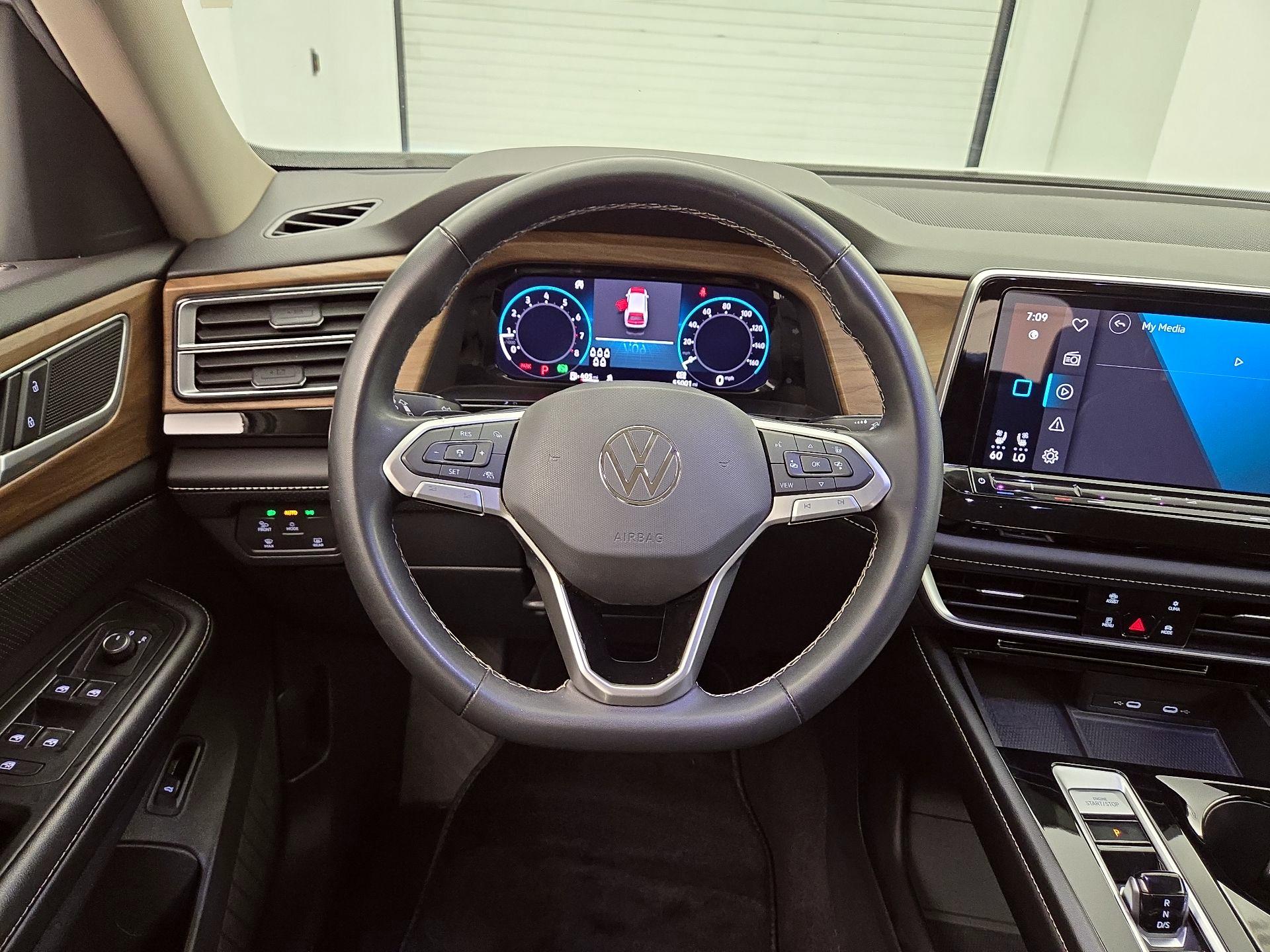 Thumbnail: 2024 Volkswagen Atlas - 10