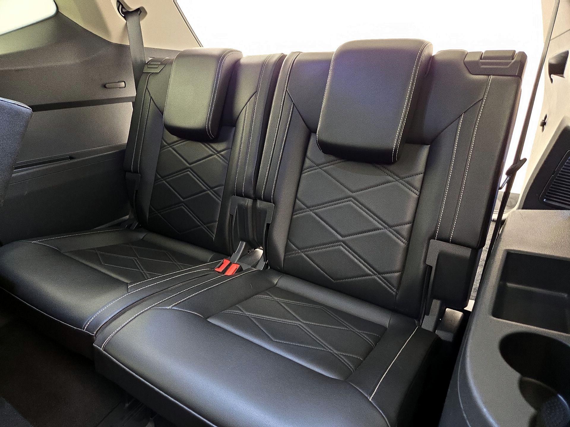 Thumbnail: 2024 Volkswagen Atlas - 20