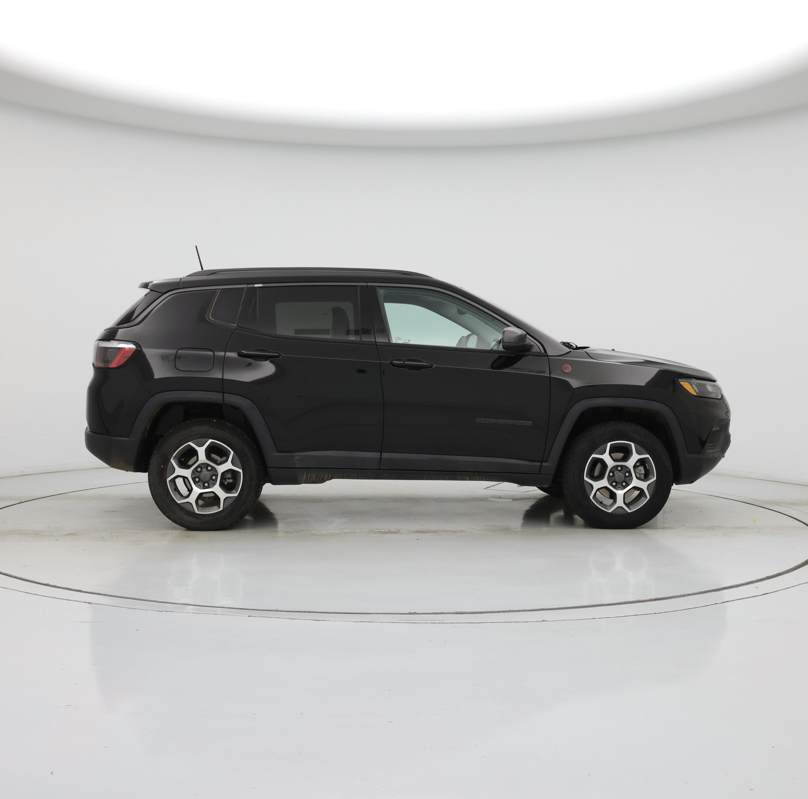 Thumbnail: 2022 Jeep Compass - 7