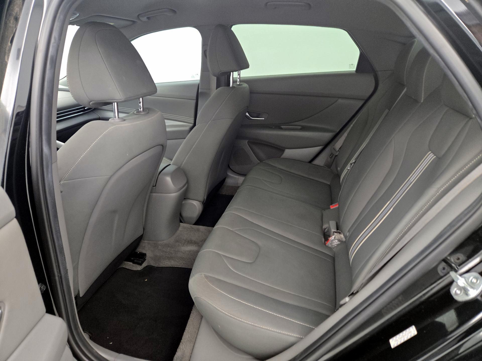 Thumbnail: 2023 Hyundai Elantra - 20