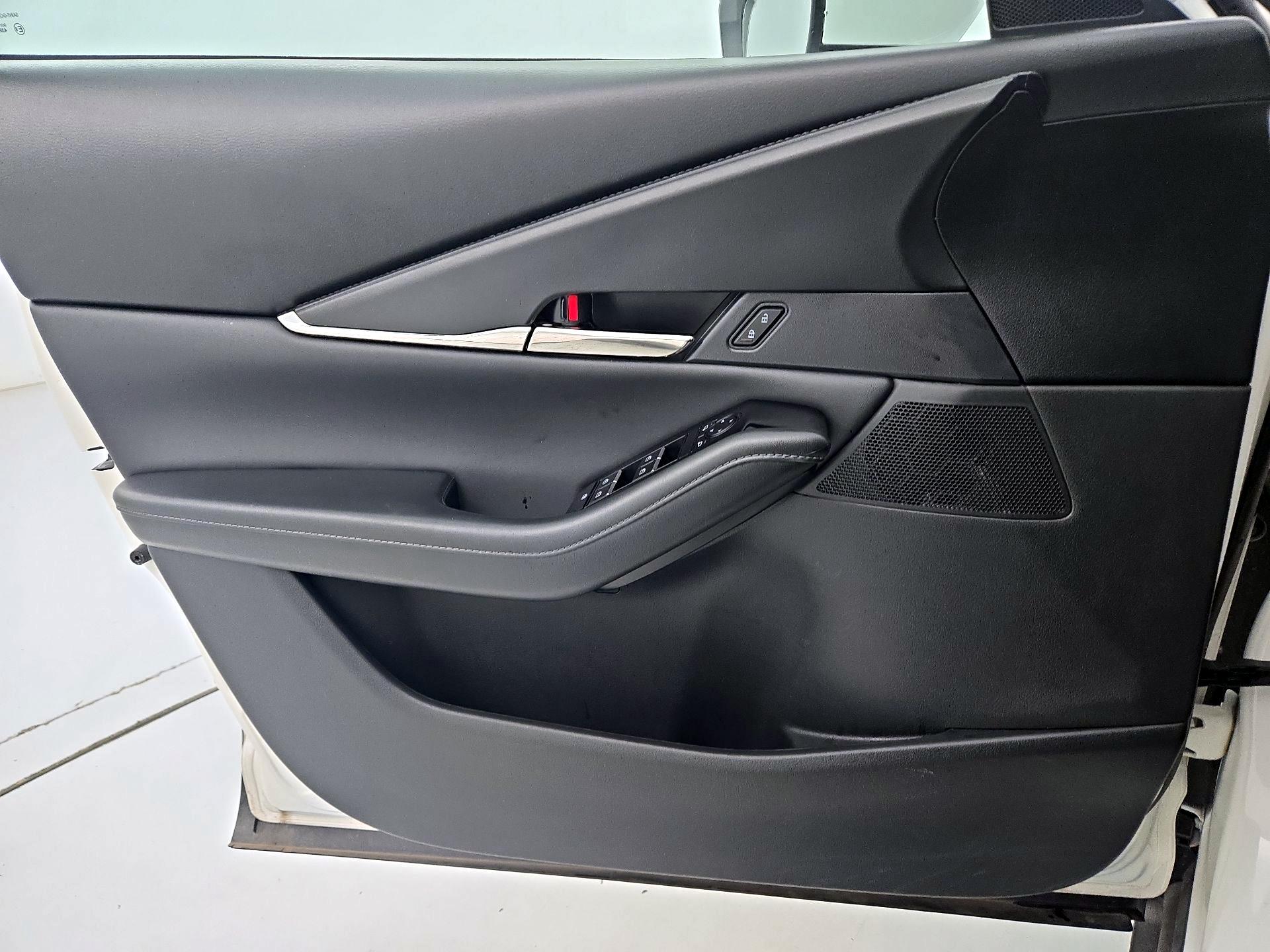 Thumbnail: 2025 Mazda CX-30 - 12