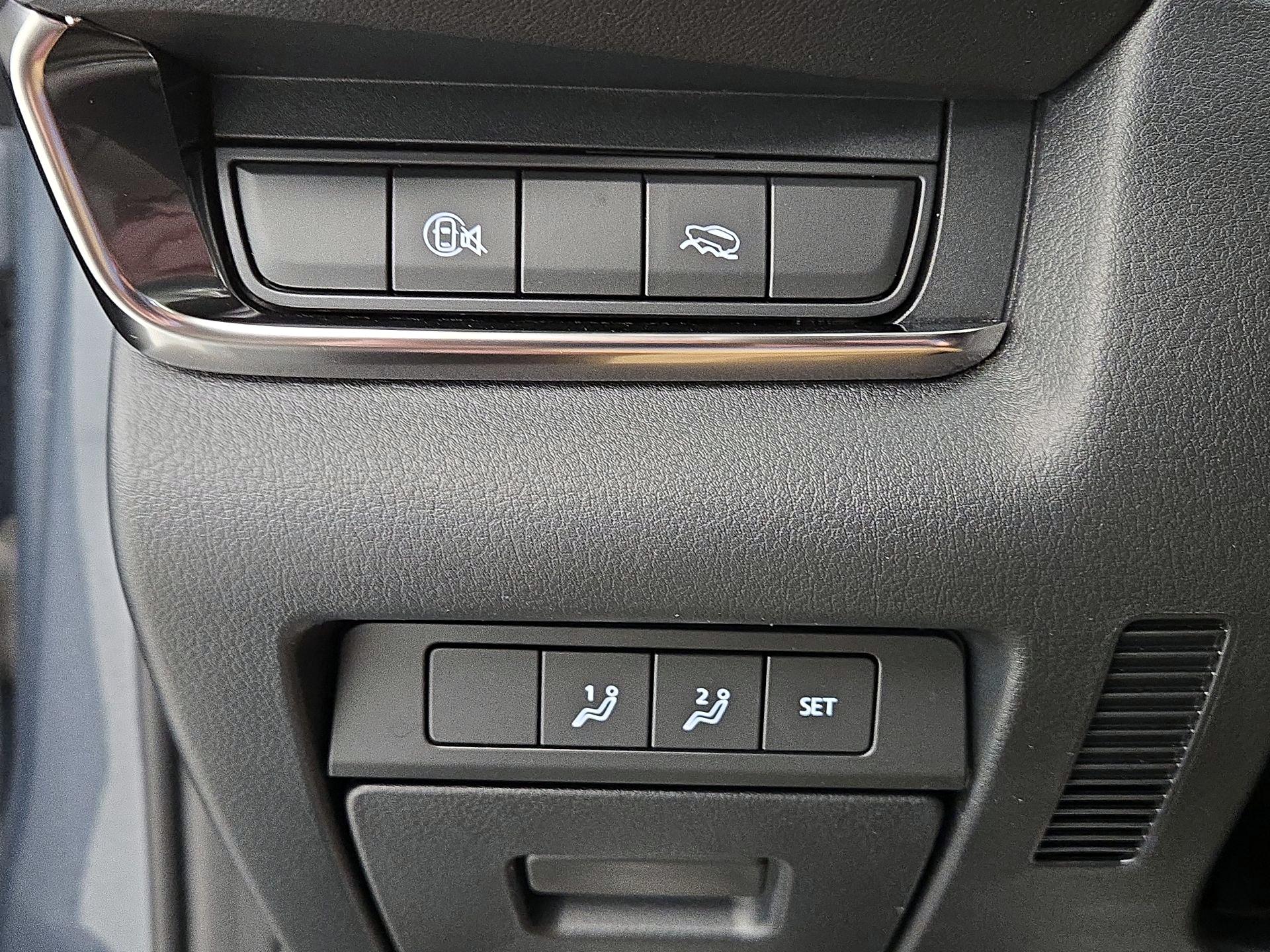 Thumbnail: 2025 Mazda CX-30 - 13