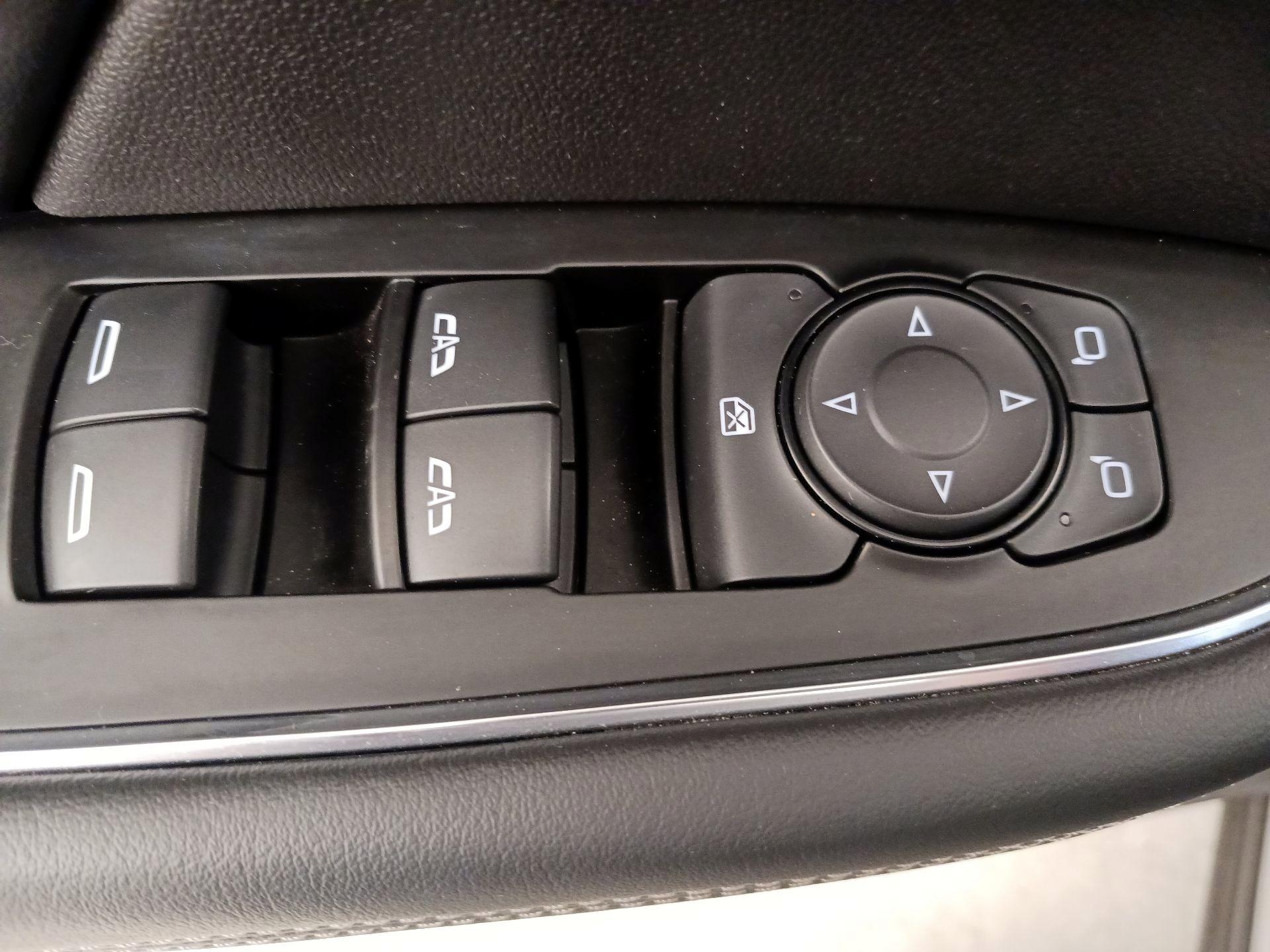 Thumbnail: 2023 Buick Envision - 12