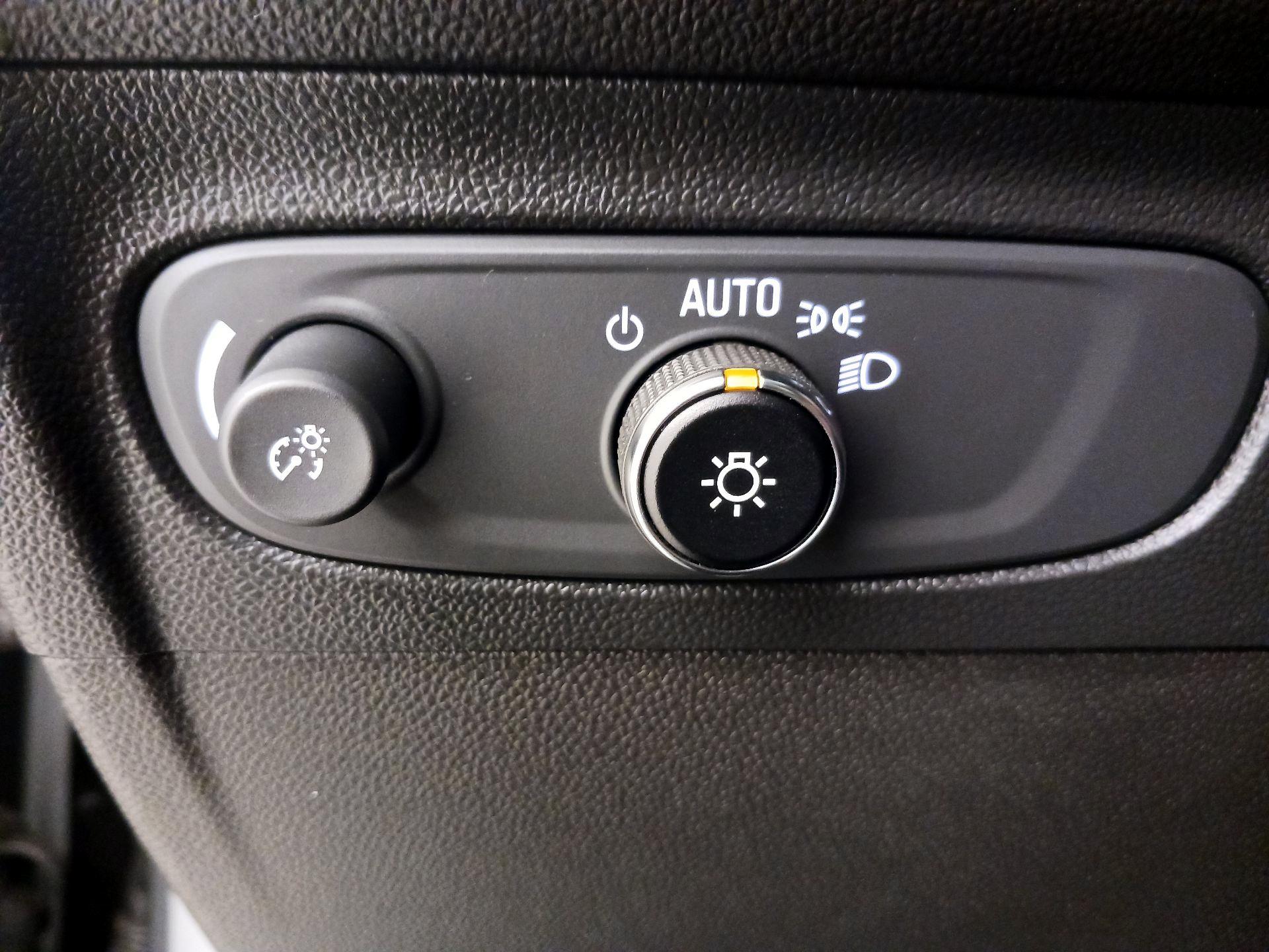 Thumbnail: 2023 Buick Envision - 13