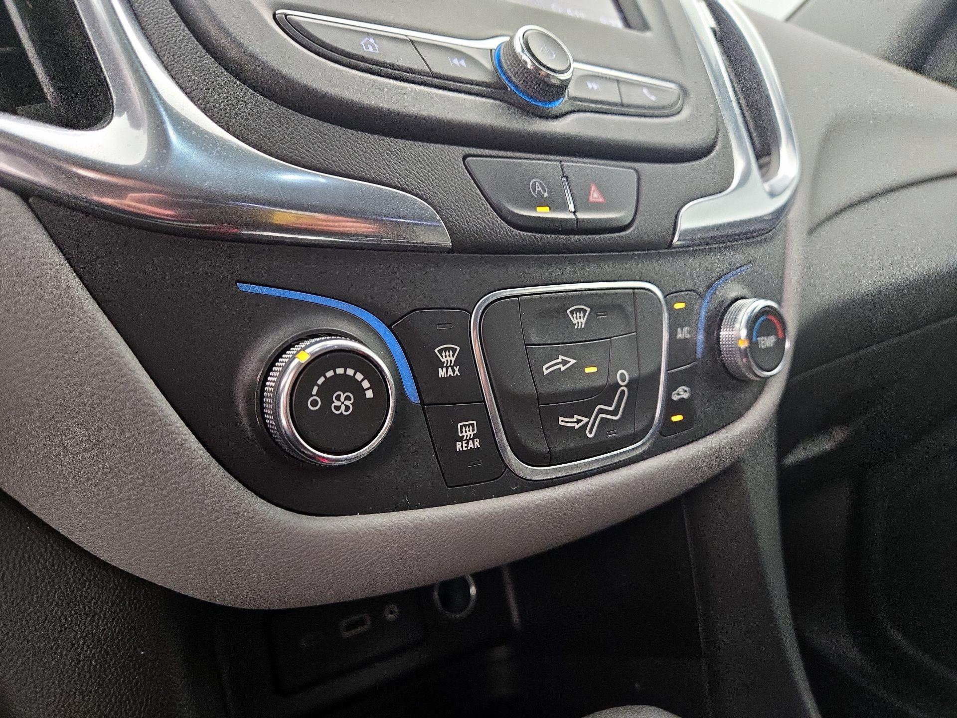 Thumbnail: 2022 Chevrolet Equinox - 16